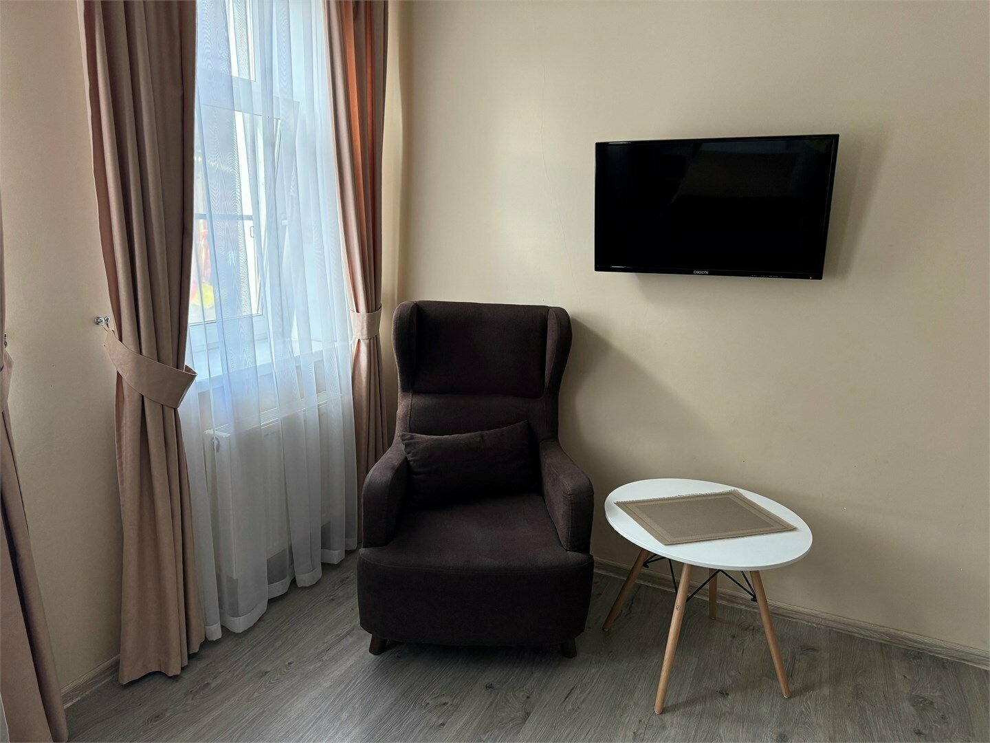 Улучшенный трехместный номер