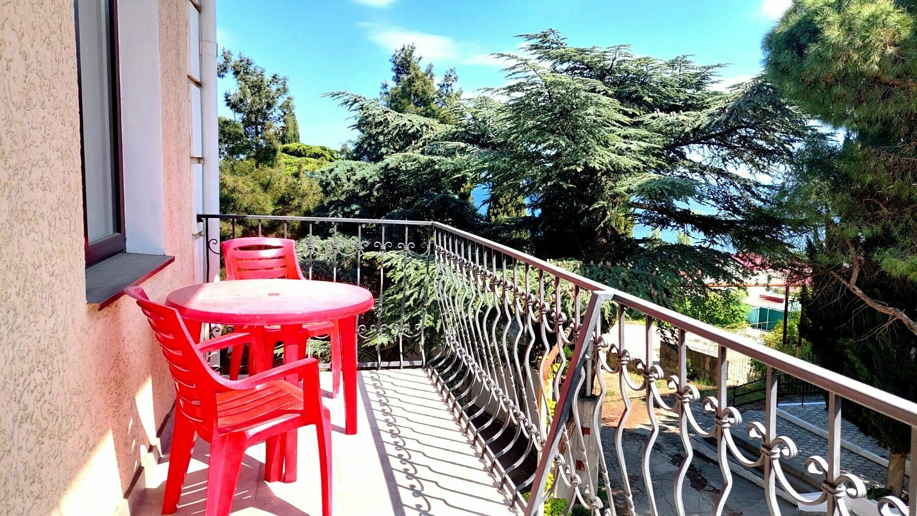 Полулюкс 25, 3й этаж, балкон, вид на море