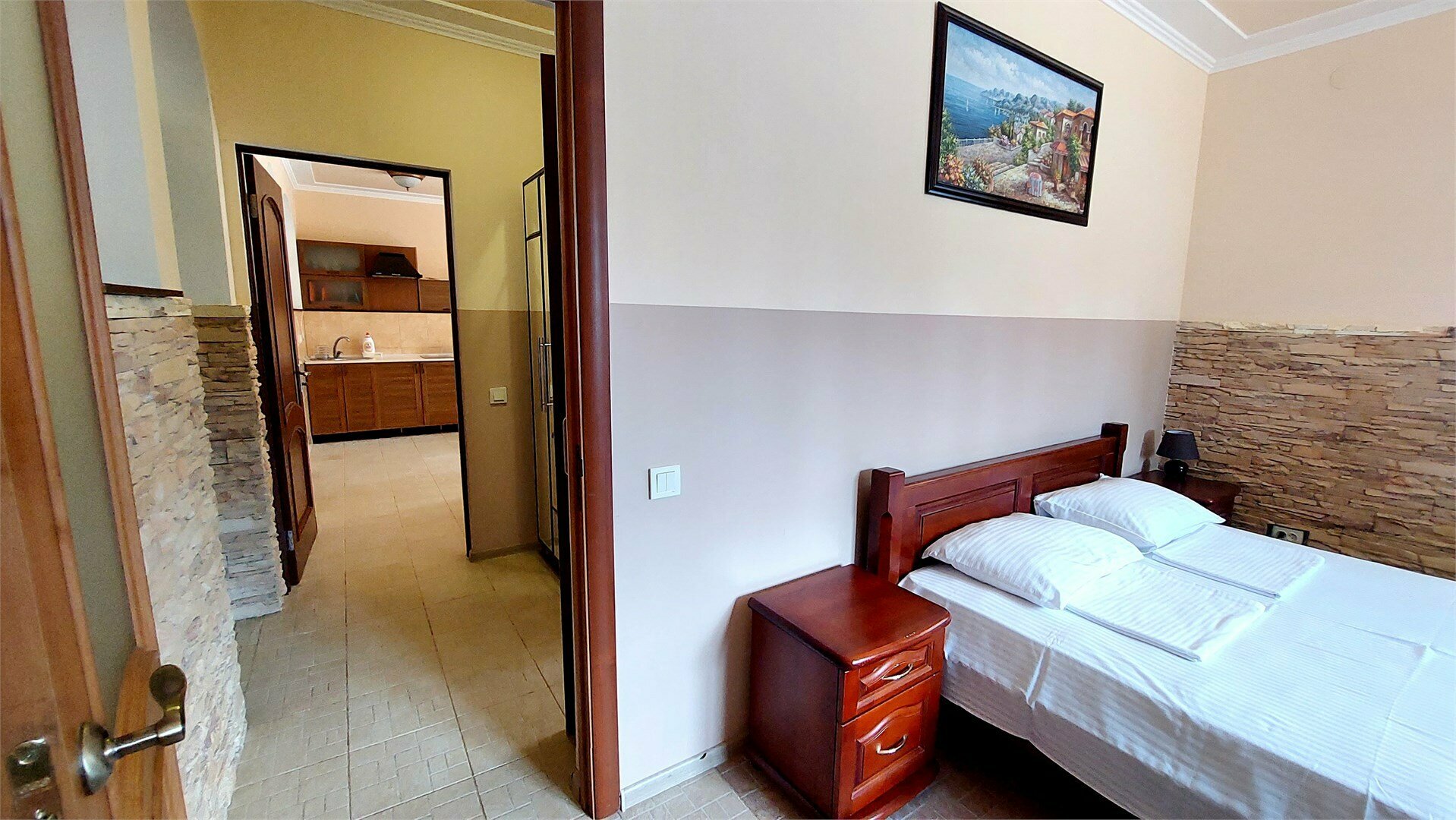 Люкс 19, 1й этаж, отдельный вход