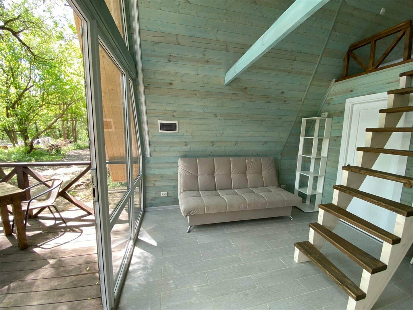 Дом А-фрейм с чаном на дровах