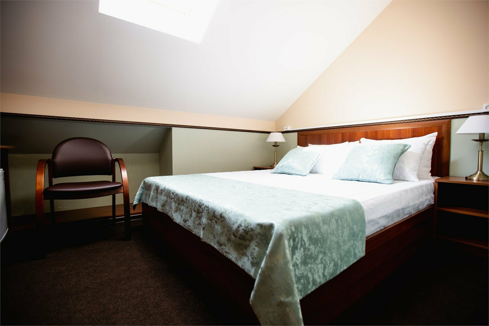 Стандартный номер с 1 кроватью размера "king-size"