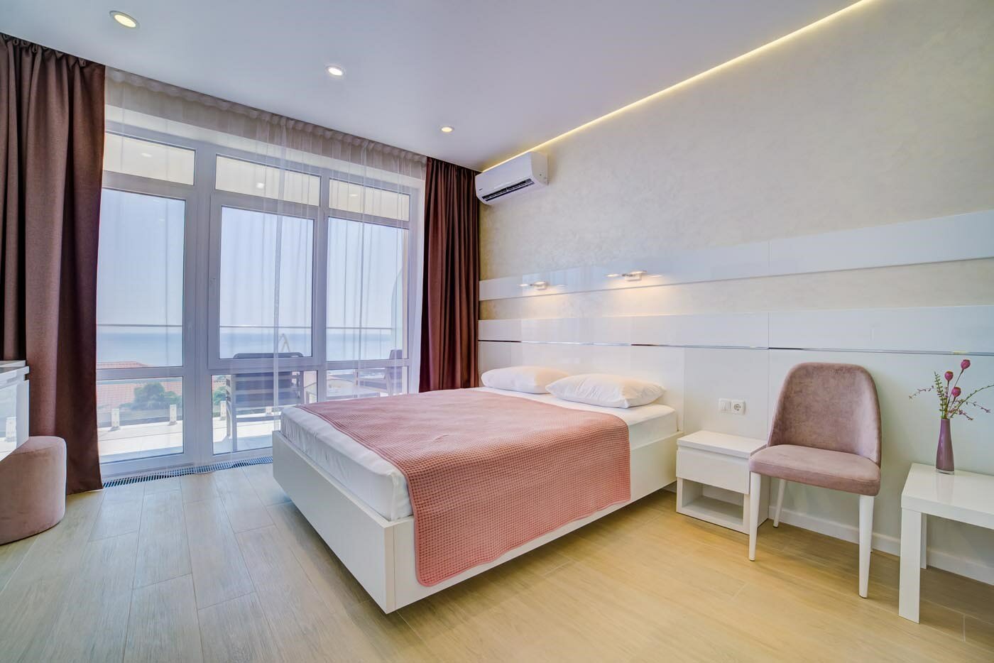 однокомнатный номер с видом на море