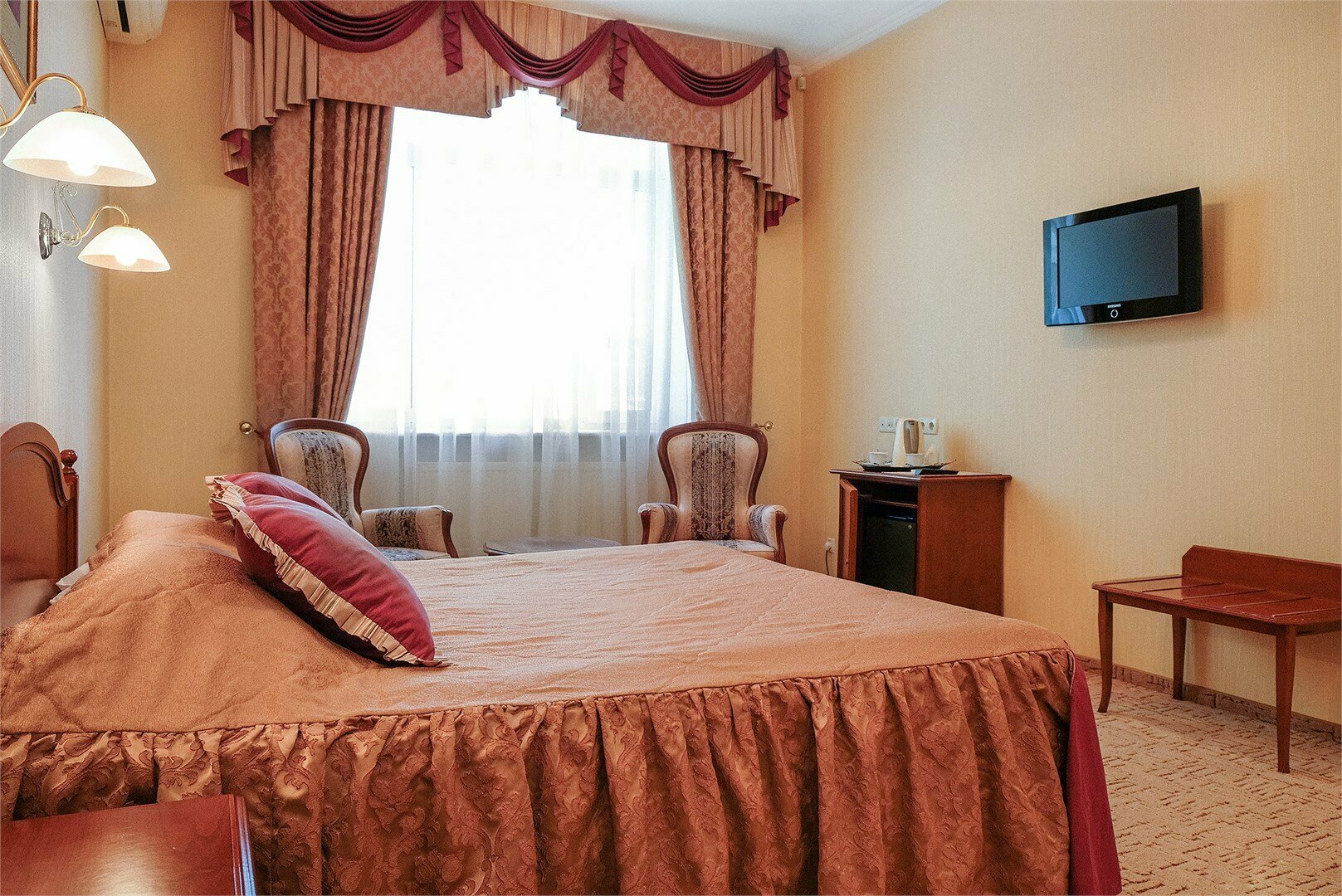 Номер Бизнес