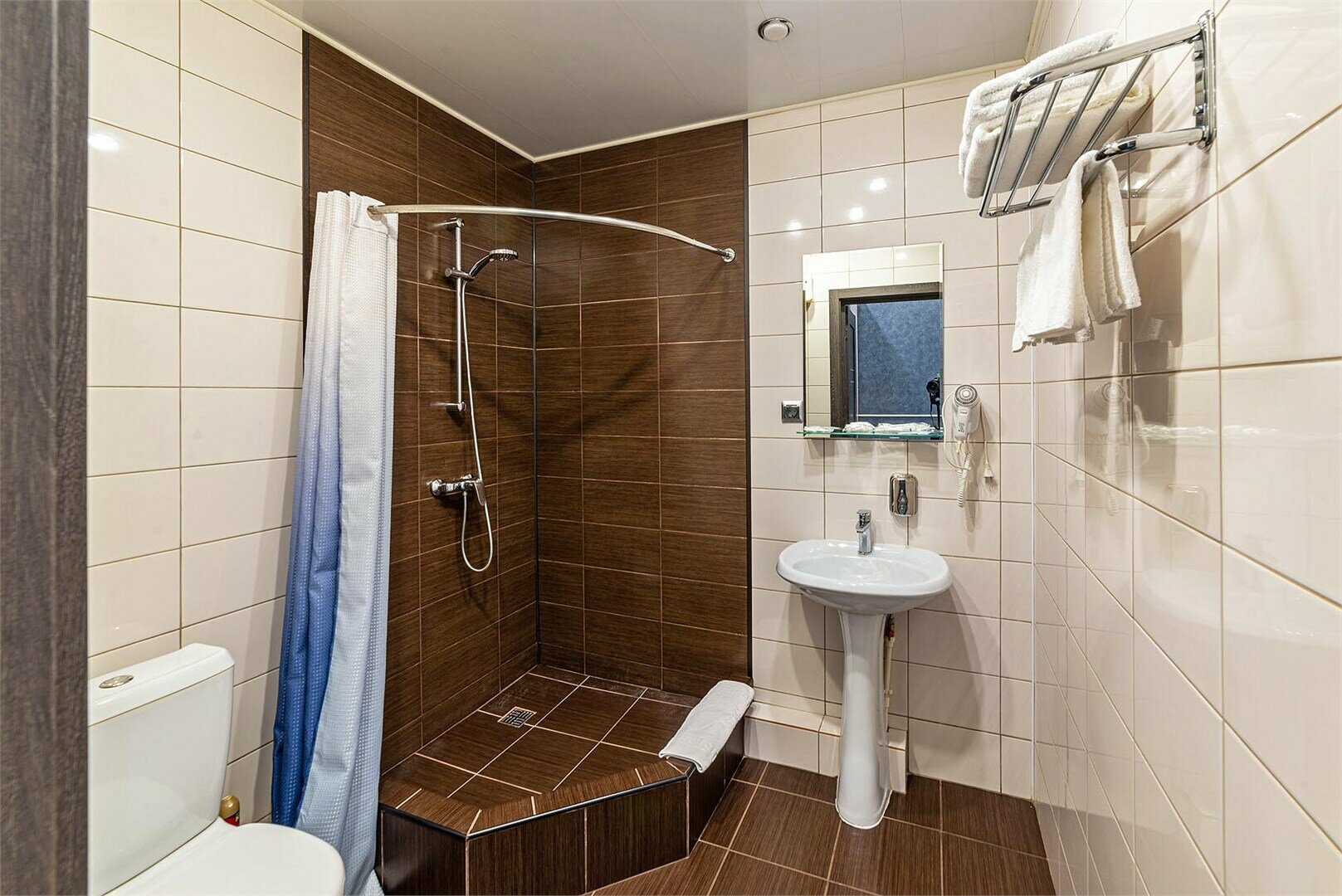 Двухместный номер «Люкс»3 с 1 двуспальной кроватью