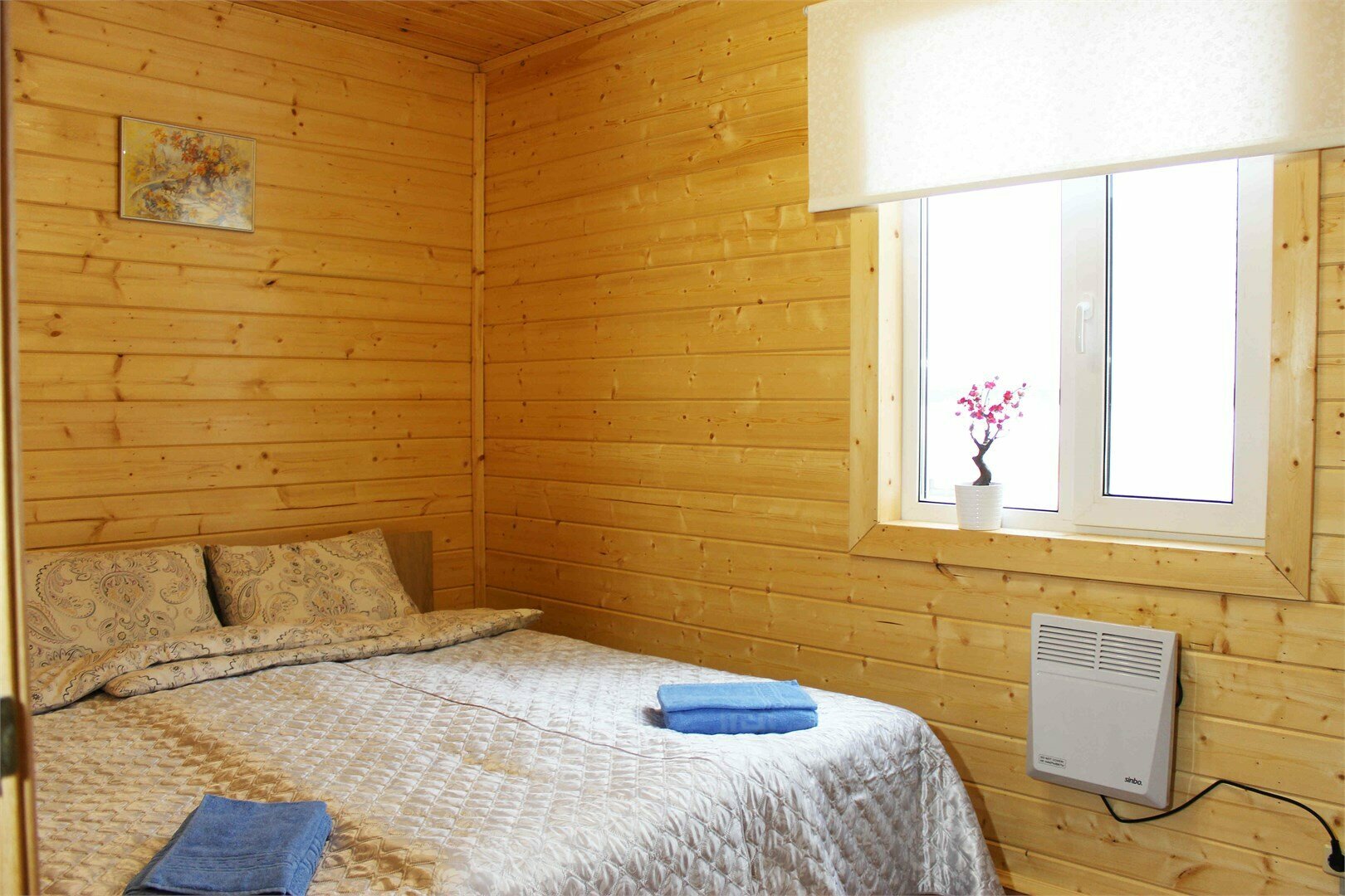 8ми местный коттедж с 4мя спальнями