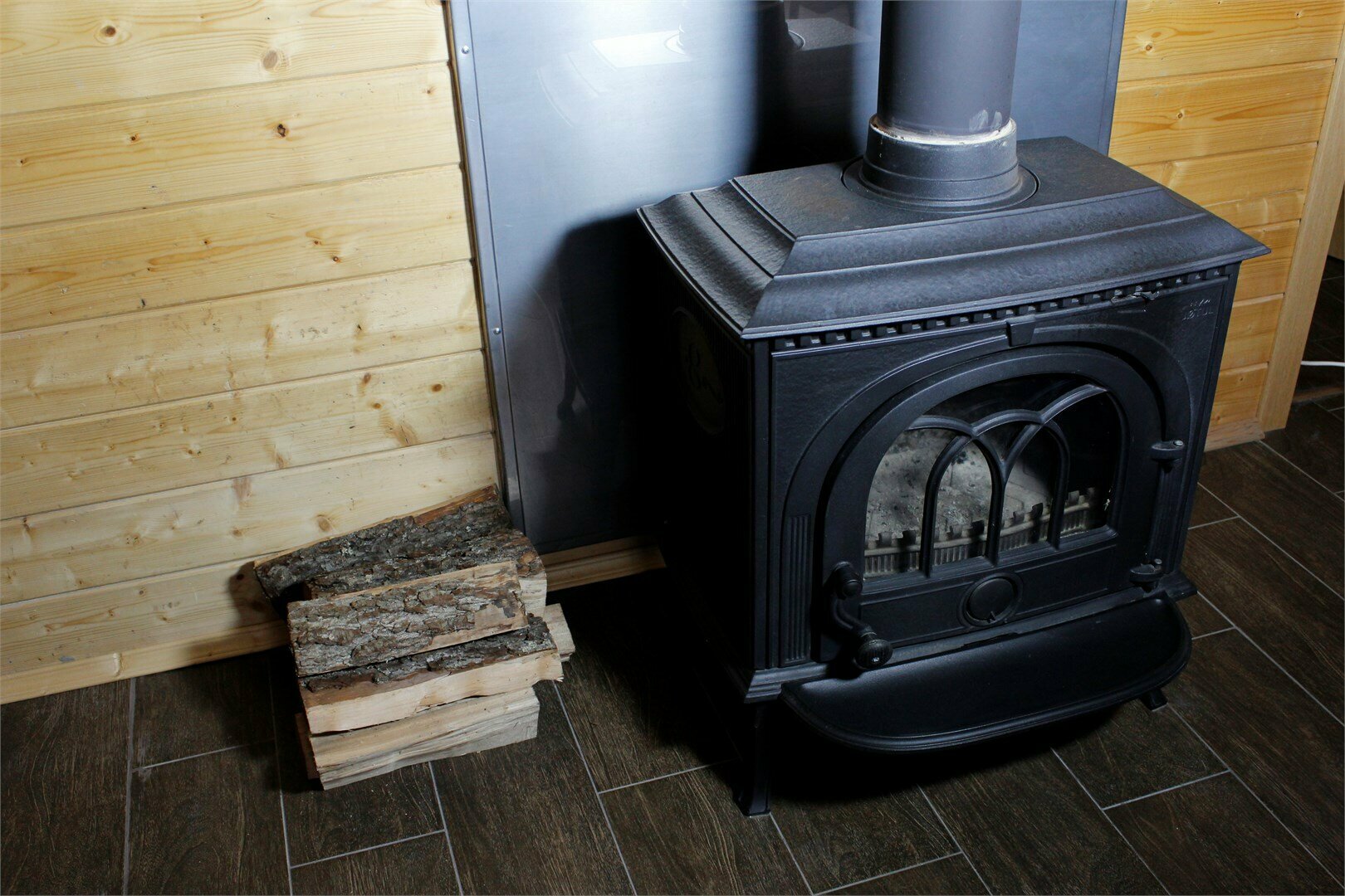 6ти местный одноэтажный коттедж с 3мя спальнями, 2мя двуспальными кроватями и 2мя односпальными