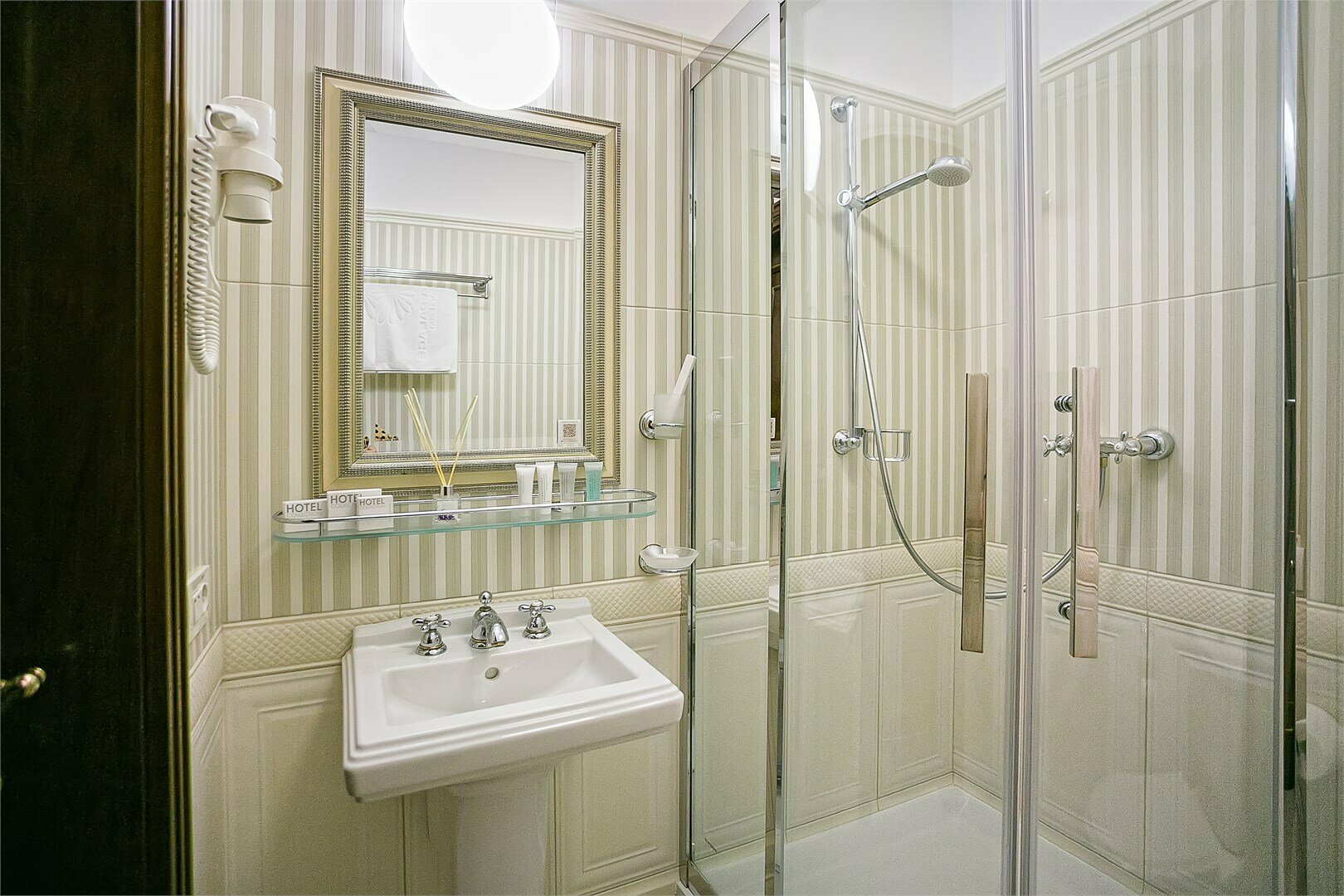 АПАРТАМЕНТЫ "БРЮССЕЛЬ"