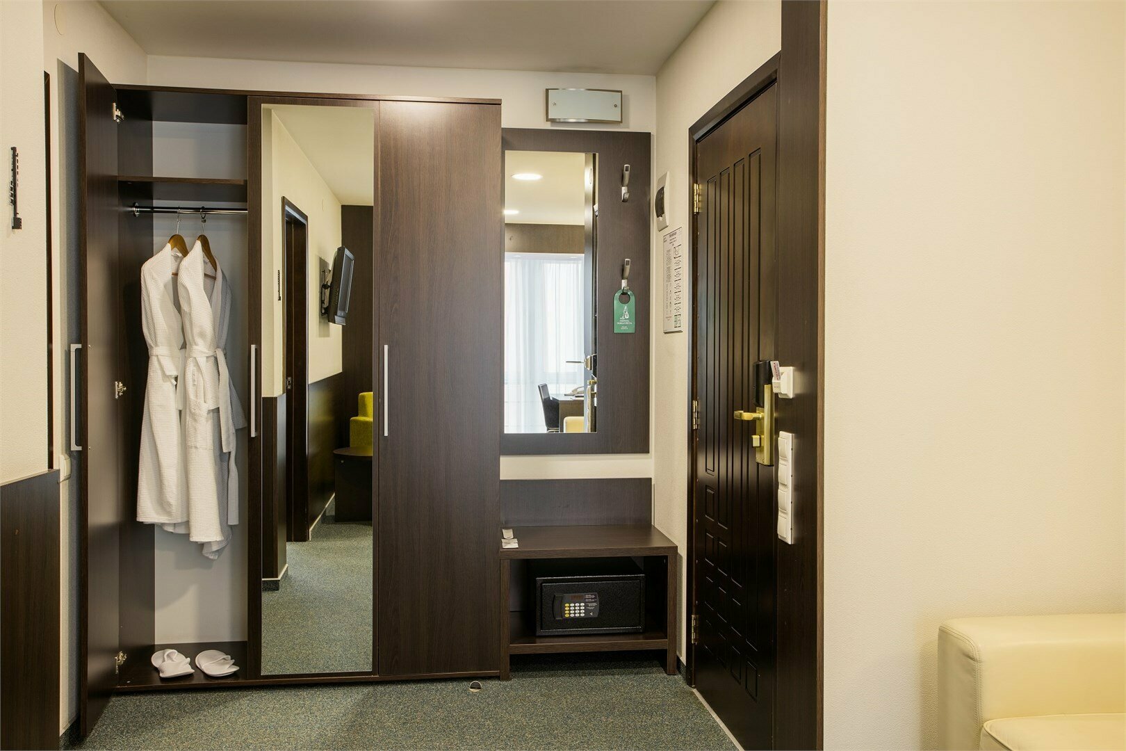 Люкс с кроватью размера «king-size»