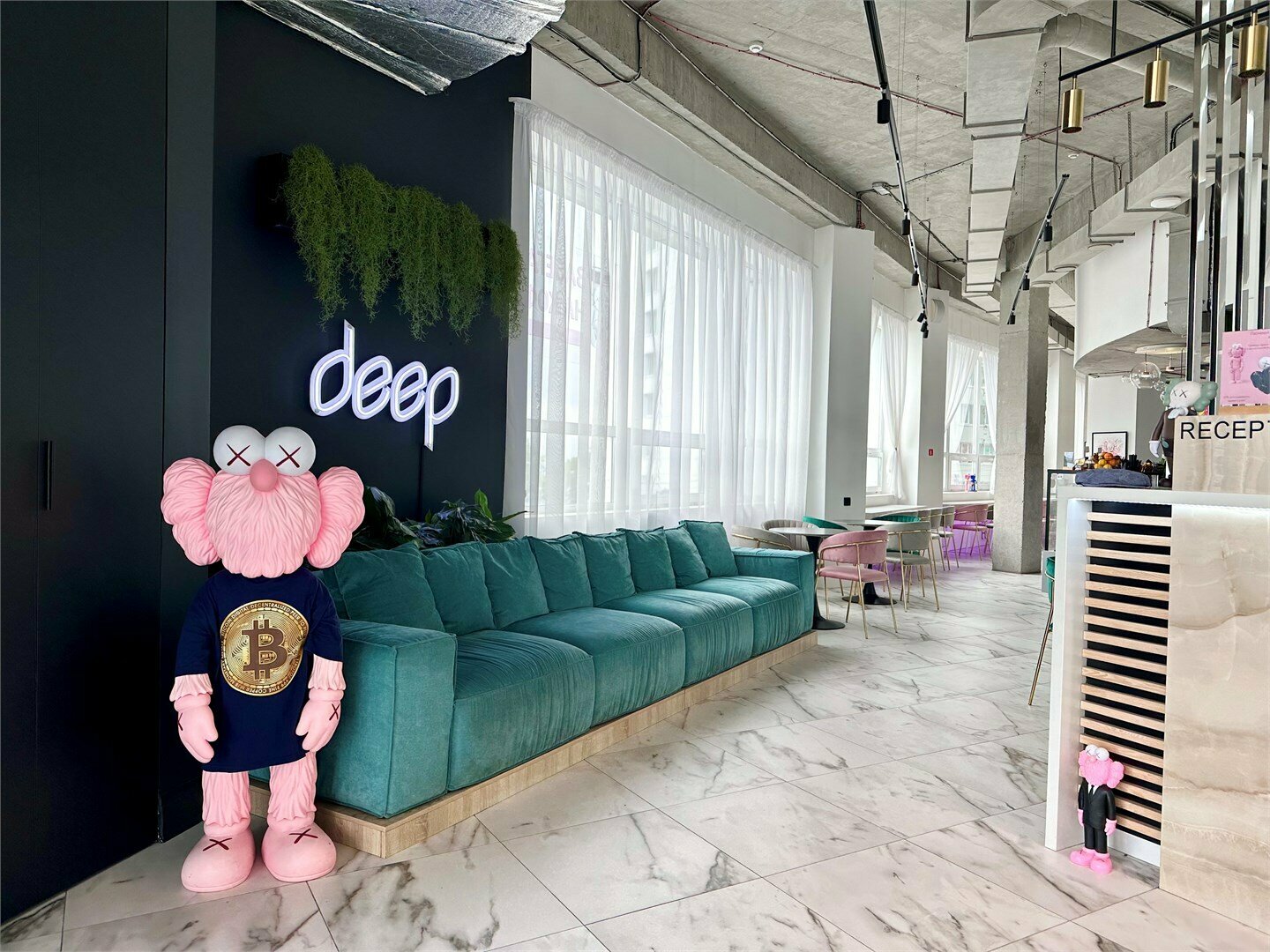 Одноместная капсула в общей зоне (верх)