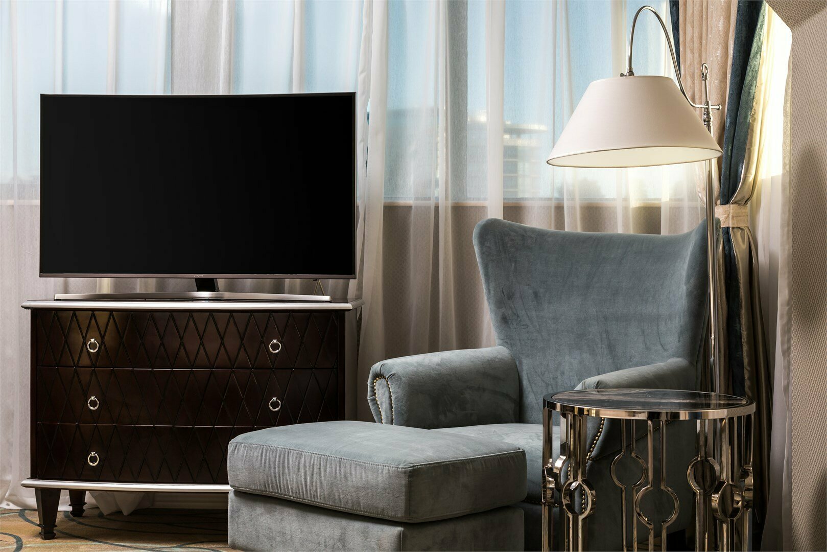 СУПЕРЛЮКС С ДЖАКУЗИ И БАЛКОНОМ