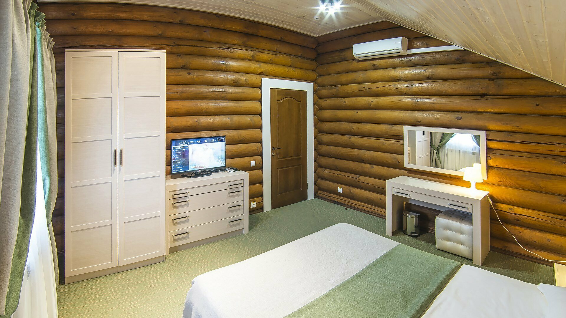 Люкс с 2 спальнями