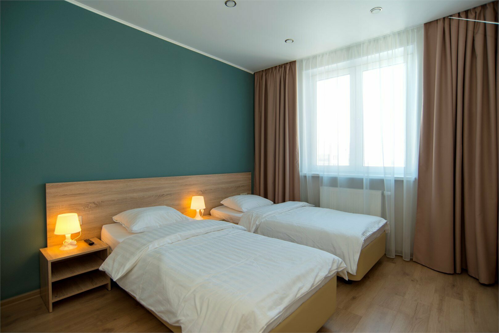 Апартаменты с 2 спальнями. Вид на реку Казанку и аквапарк "Ривьера"