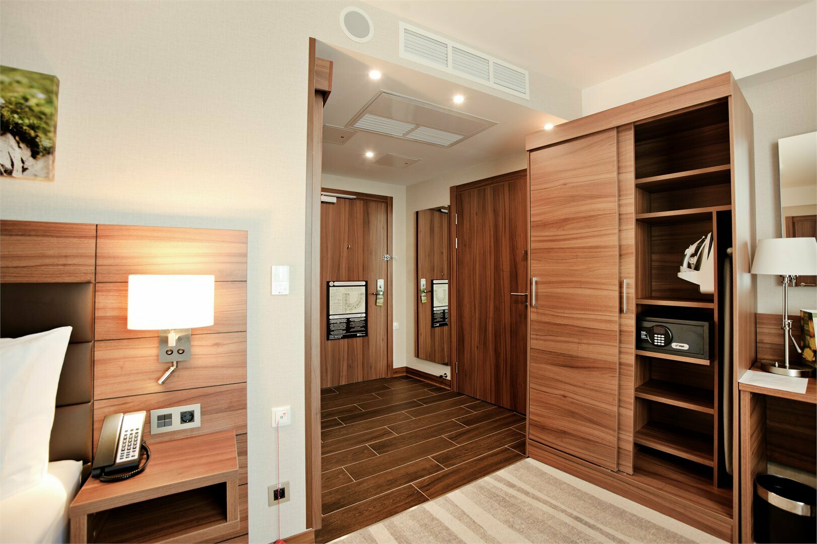 2-х комнатный смежный номер с двумя кроватями Queen