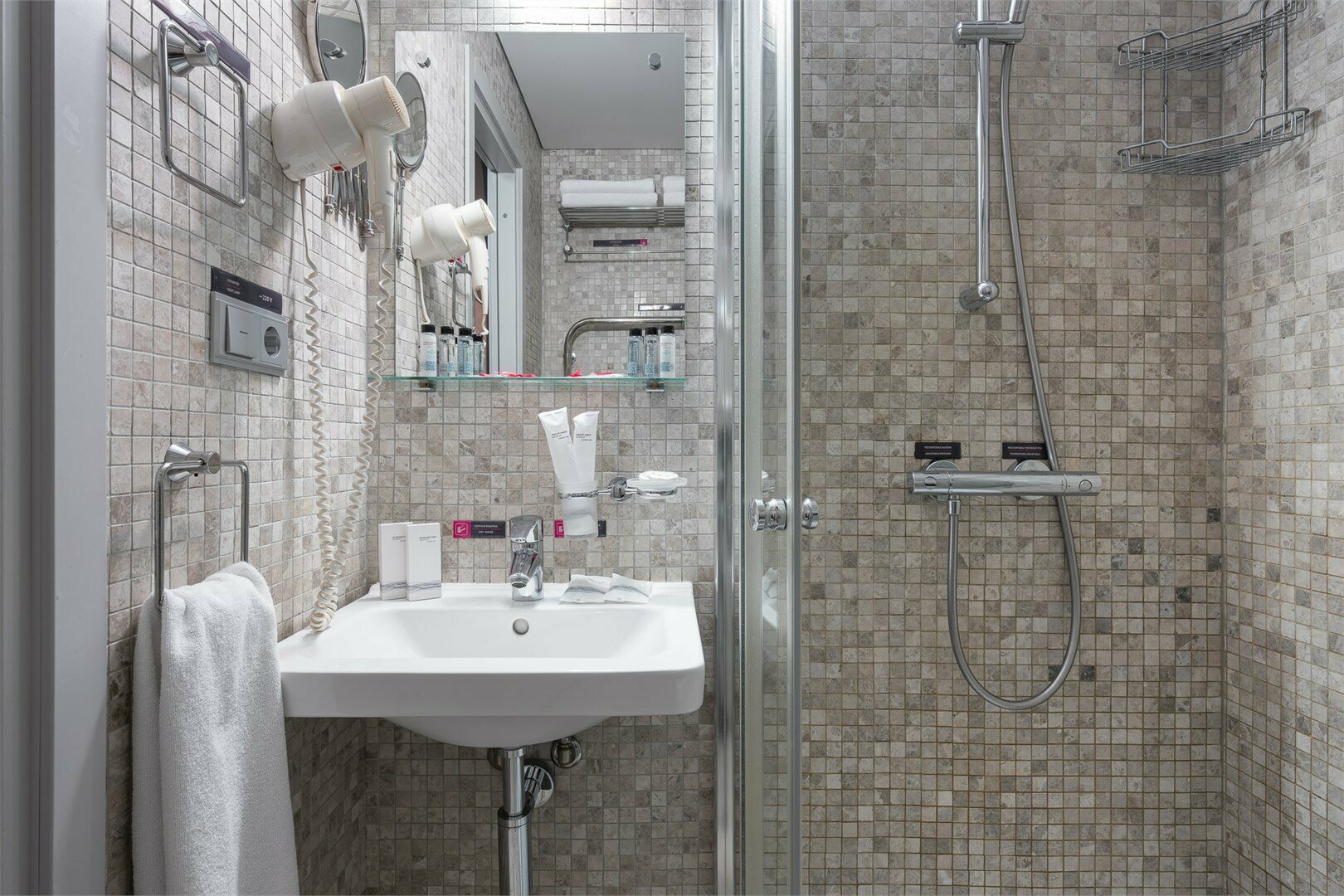 Стандарт улучшенный с двуспальной кроватью