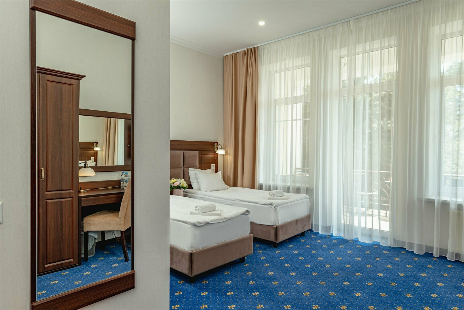 De luxe с балконом