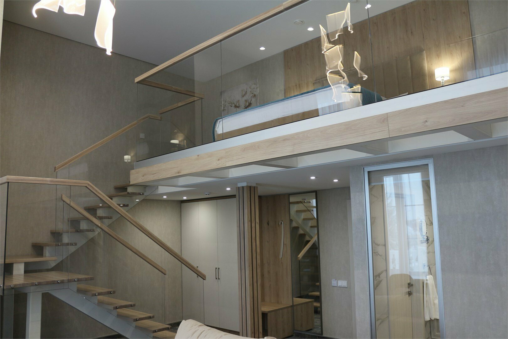 Двухуровневый люкс