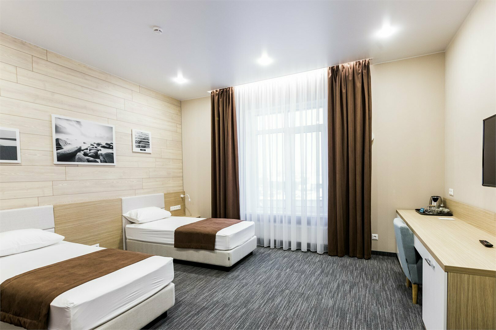 Улучшенный стандарт с 2-мя раздельными кроватями