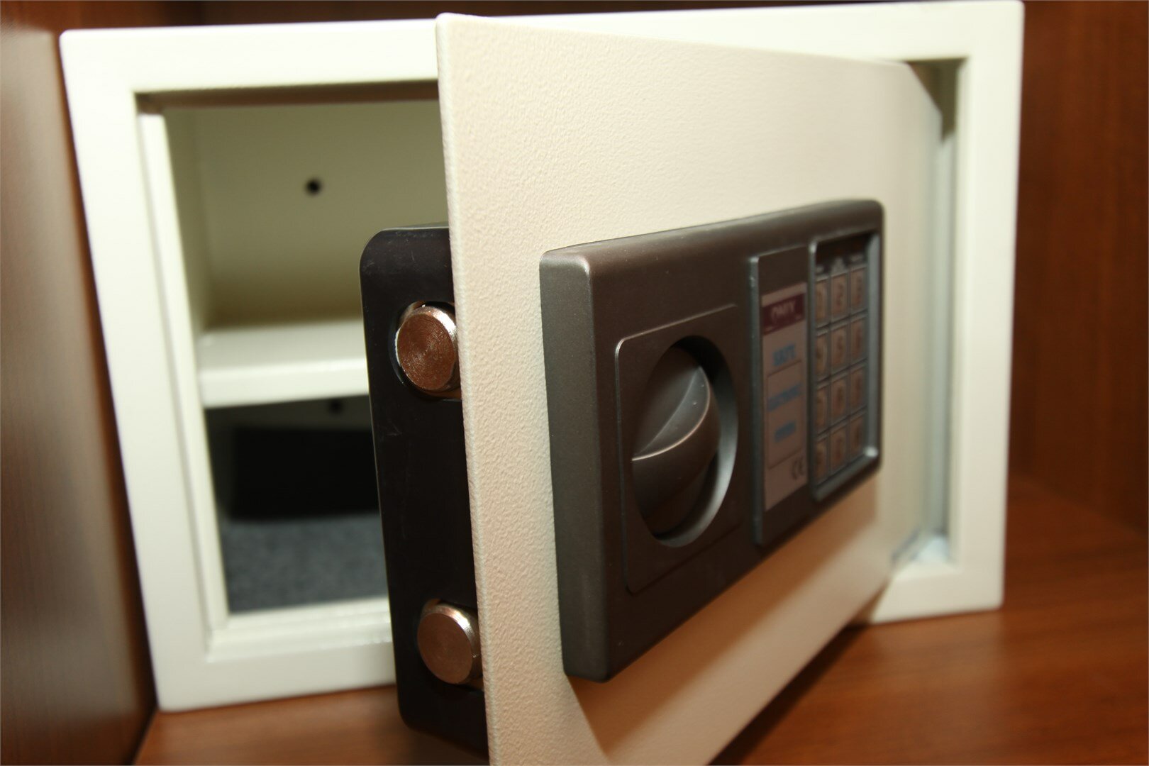 Стандарт двухместный номер  с 1 кроватью(№5,6,7)