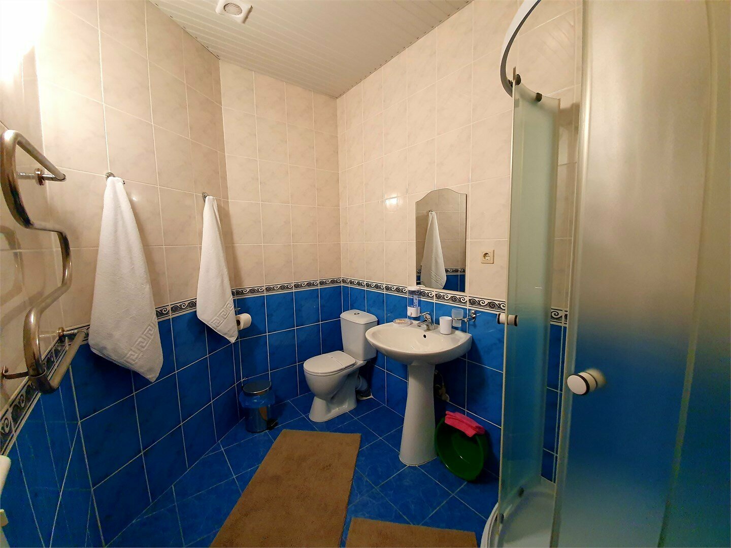 Семейный номер с балконом № 44