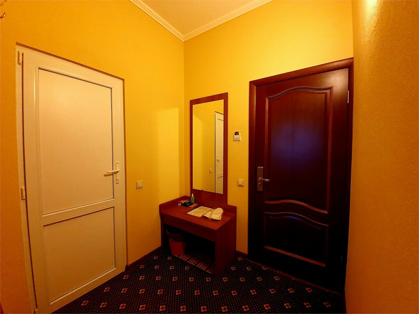 Двухместный номер с 1 кроватью и видом на бассейн № 35