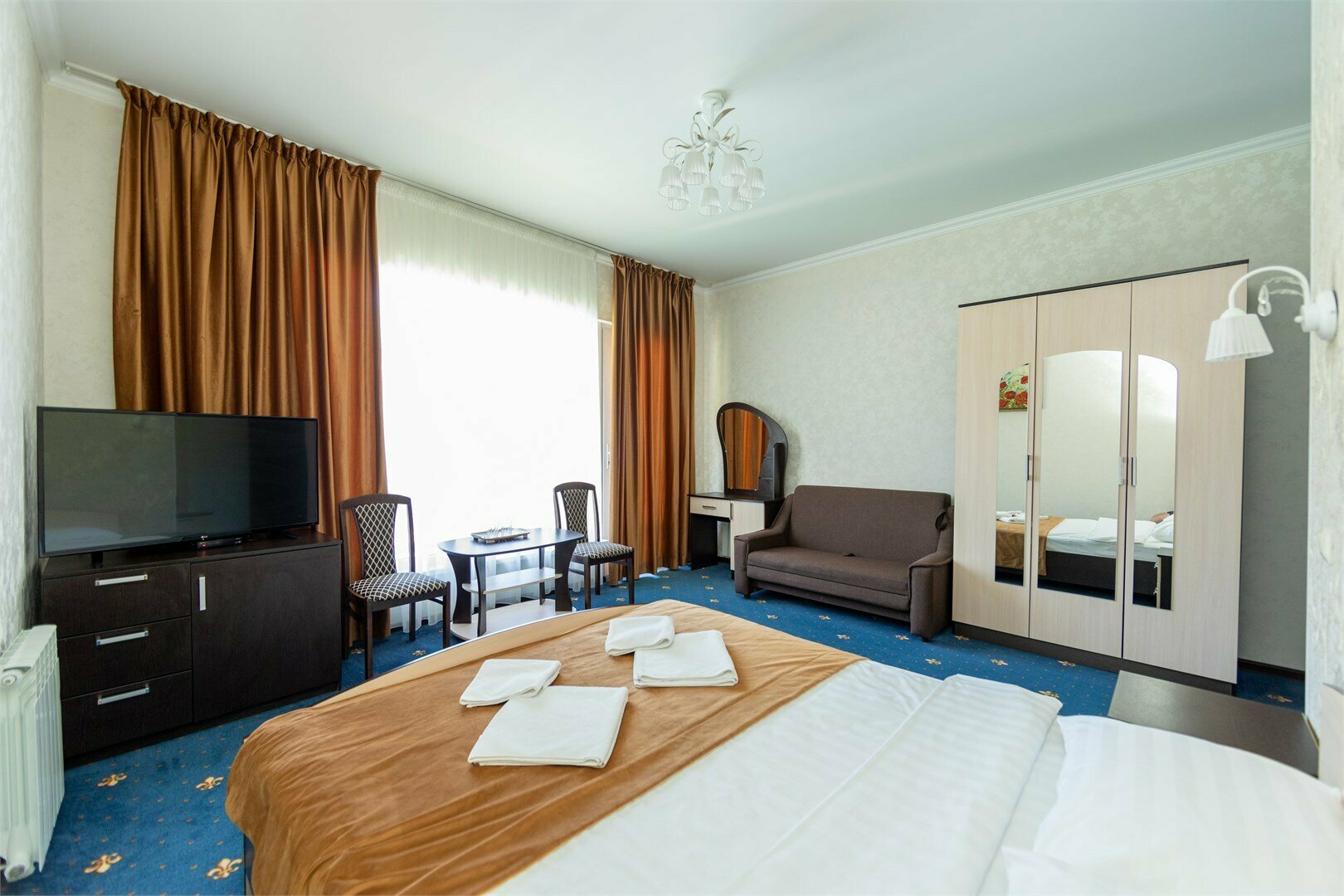 Стандарт с балконом