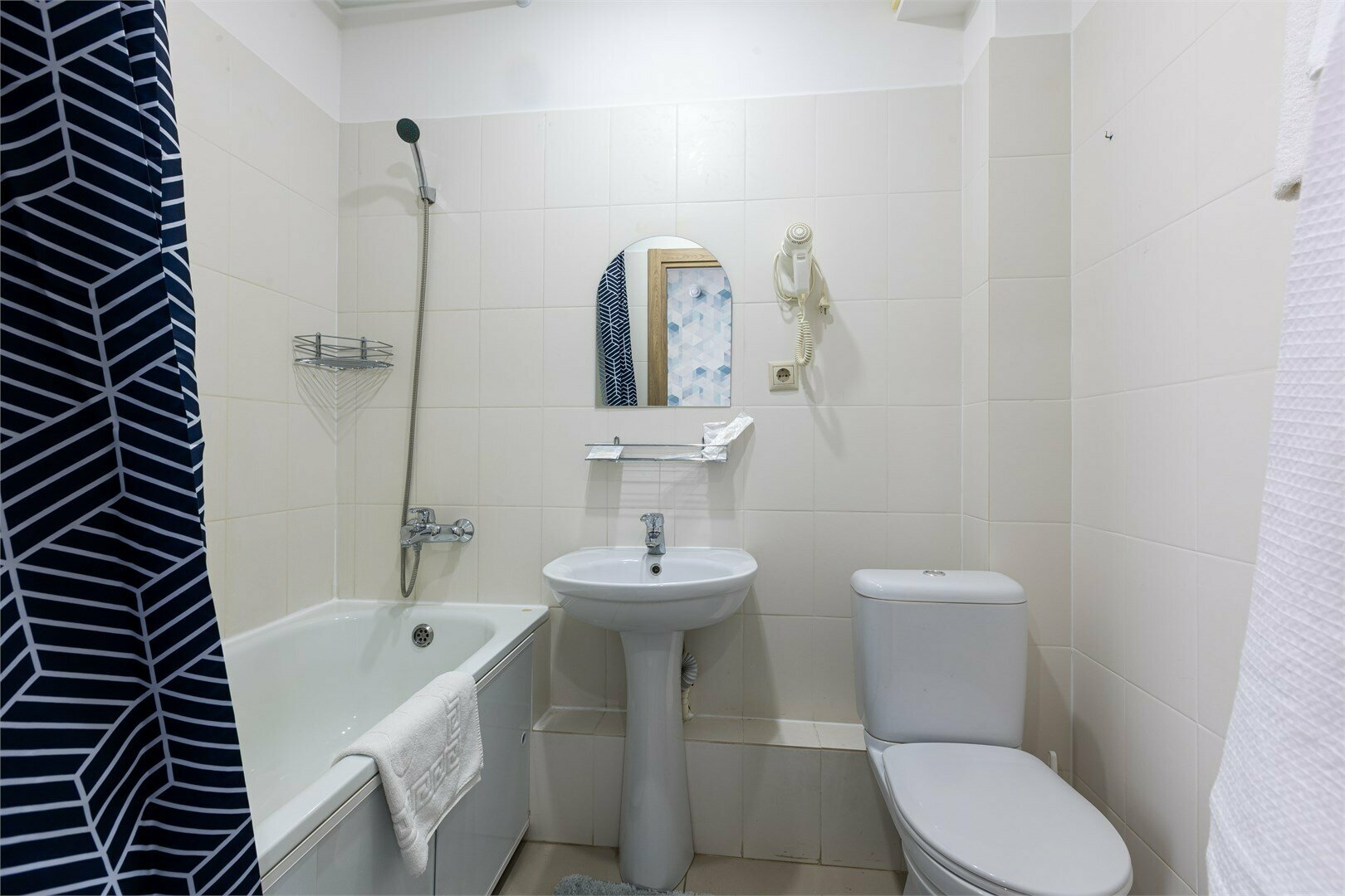 Большой двухместный номер с 1 кроватью