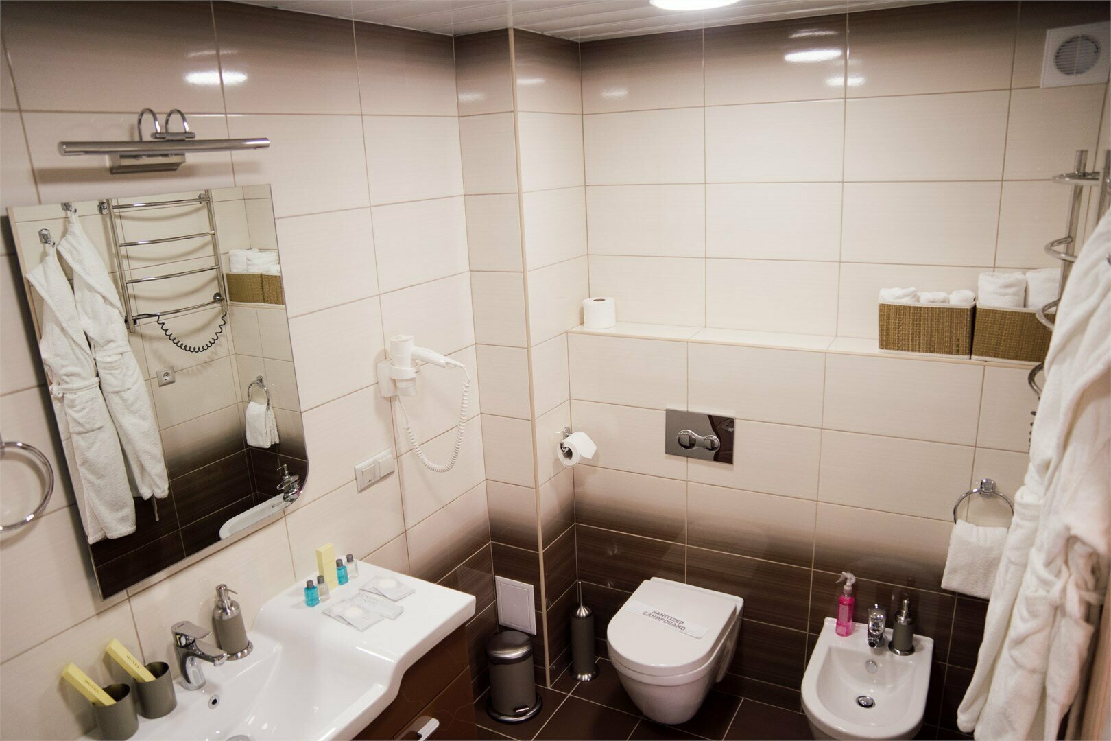 Бизнес Люкс