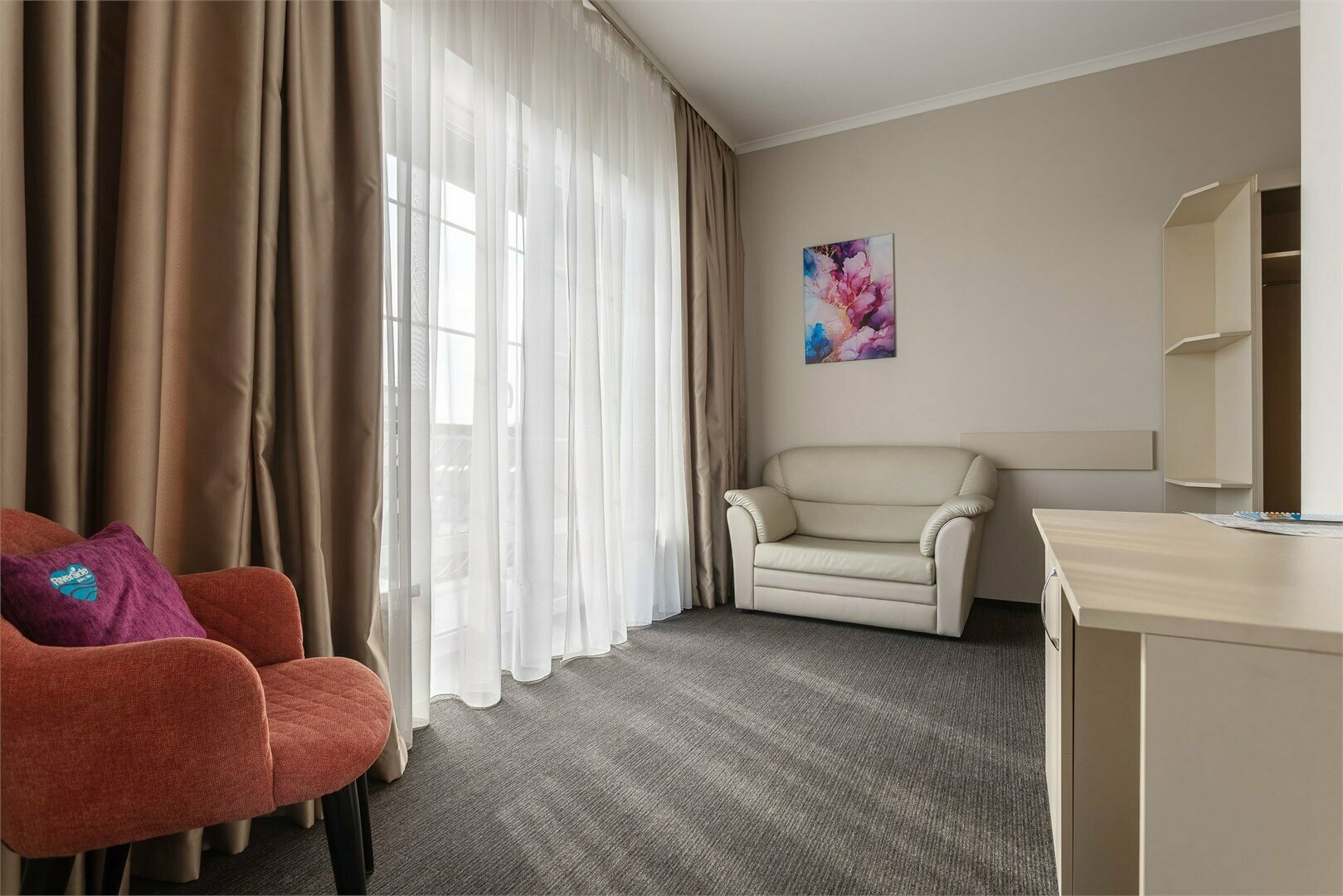 Джуниор сюит