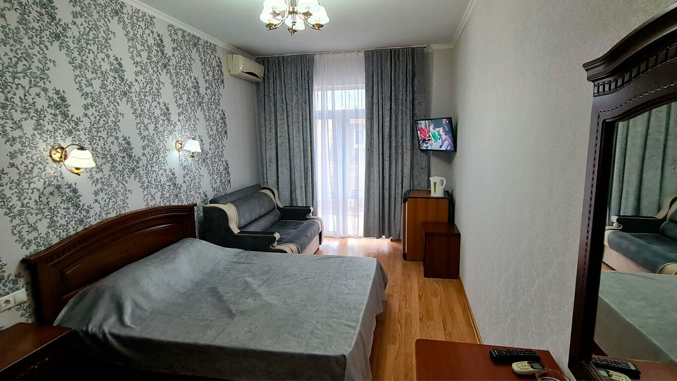 ПОЛУЛЮКС 3-МЕСТНЫЙ