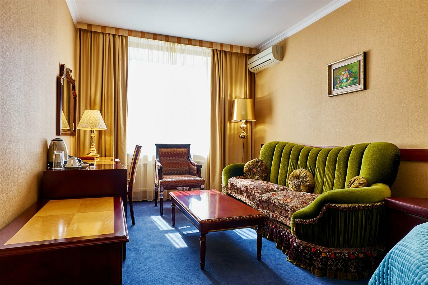 Делюкс  с кроватью размера "King Size"