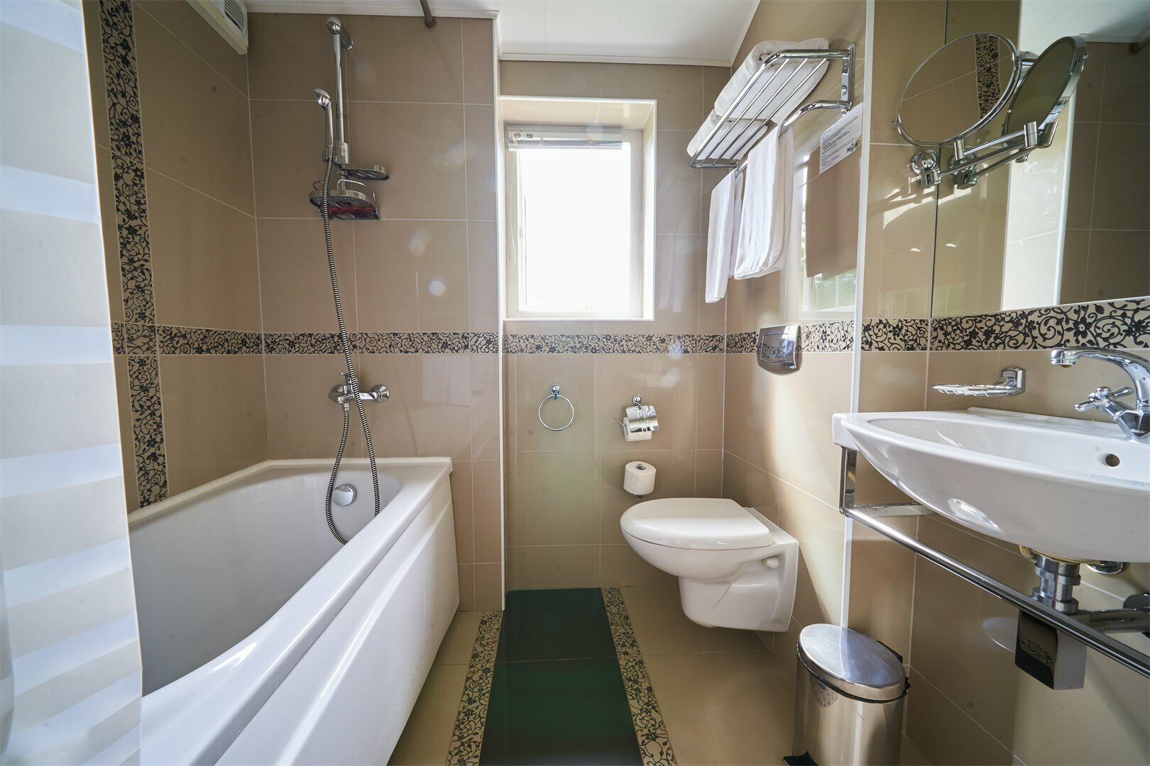 КОТТЕДЖ Плейгрин (Playgreen)