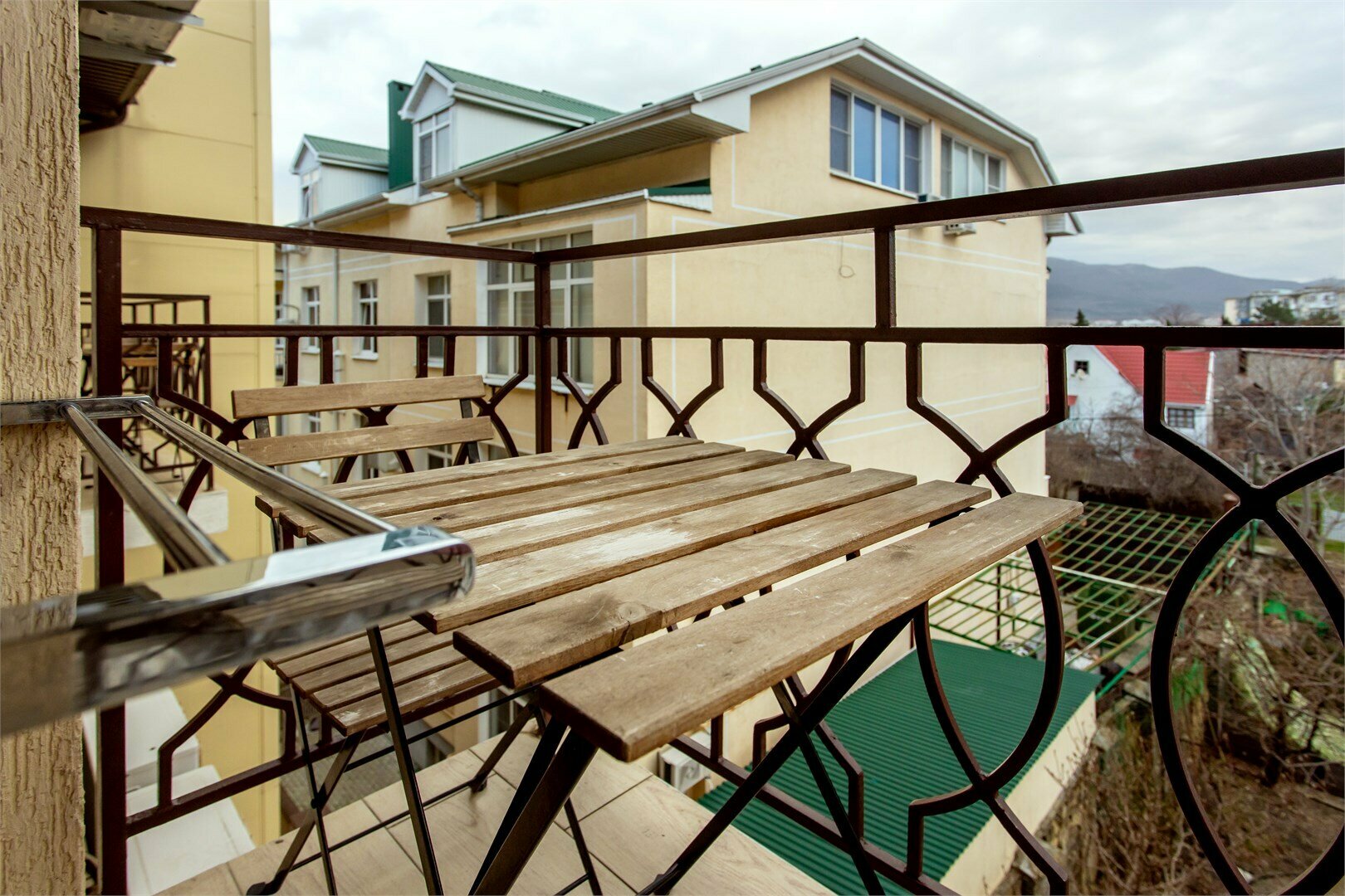 Стандарт с балконом с двуспальной кроватью