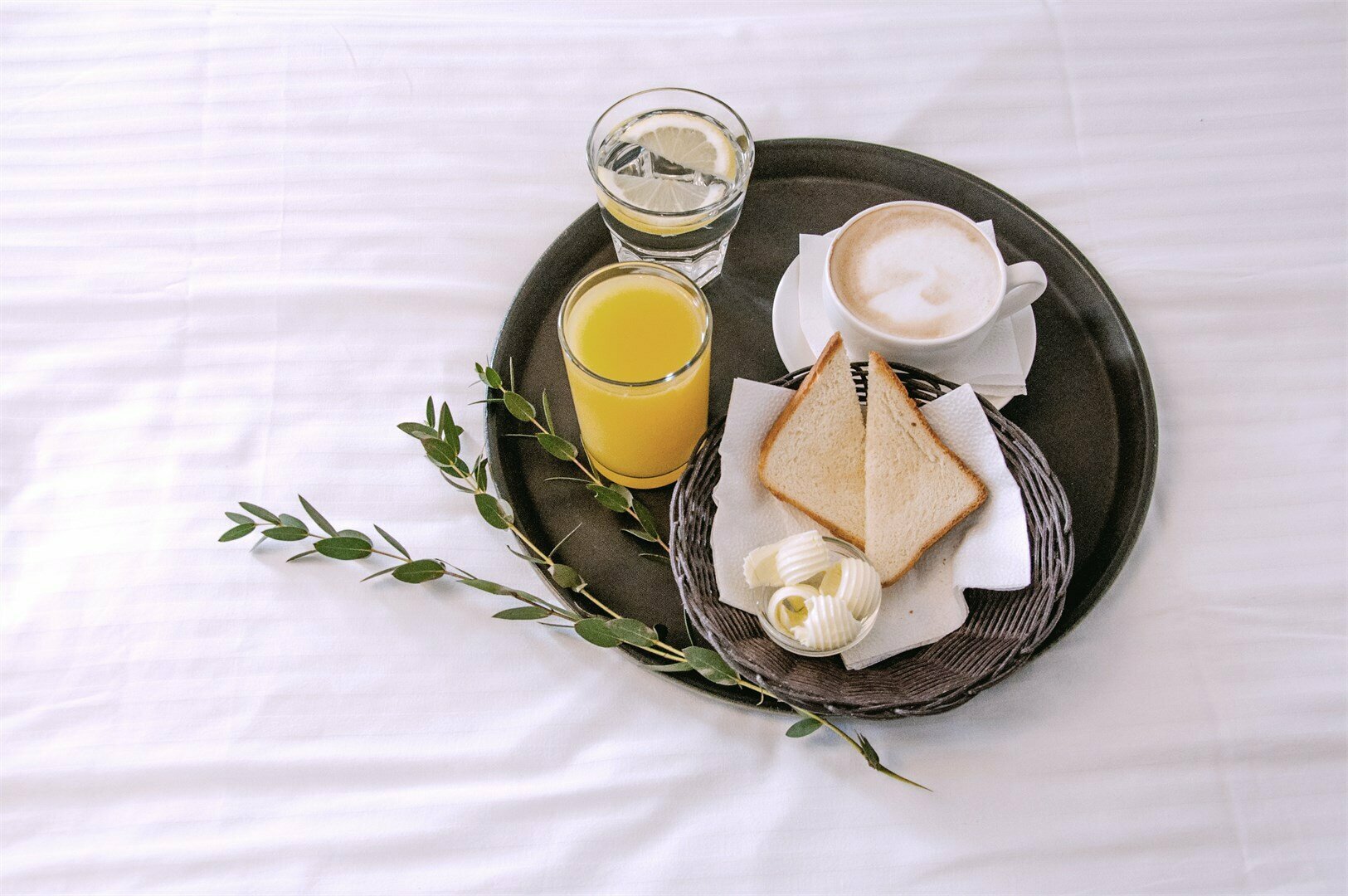 ДЕЛЮКС С БАЛКОНОМ