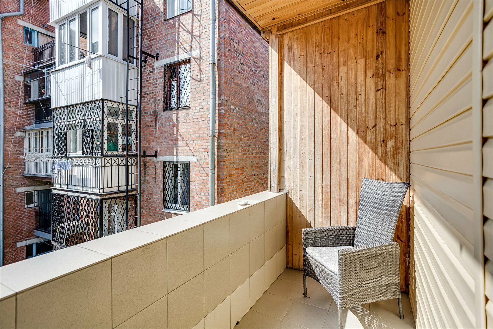 Семейный с балконом