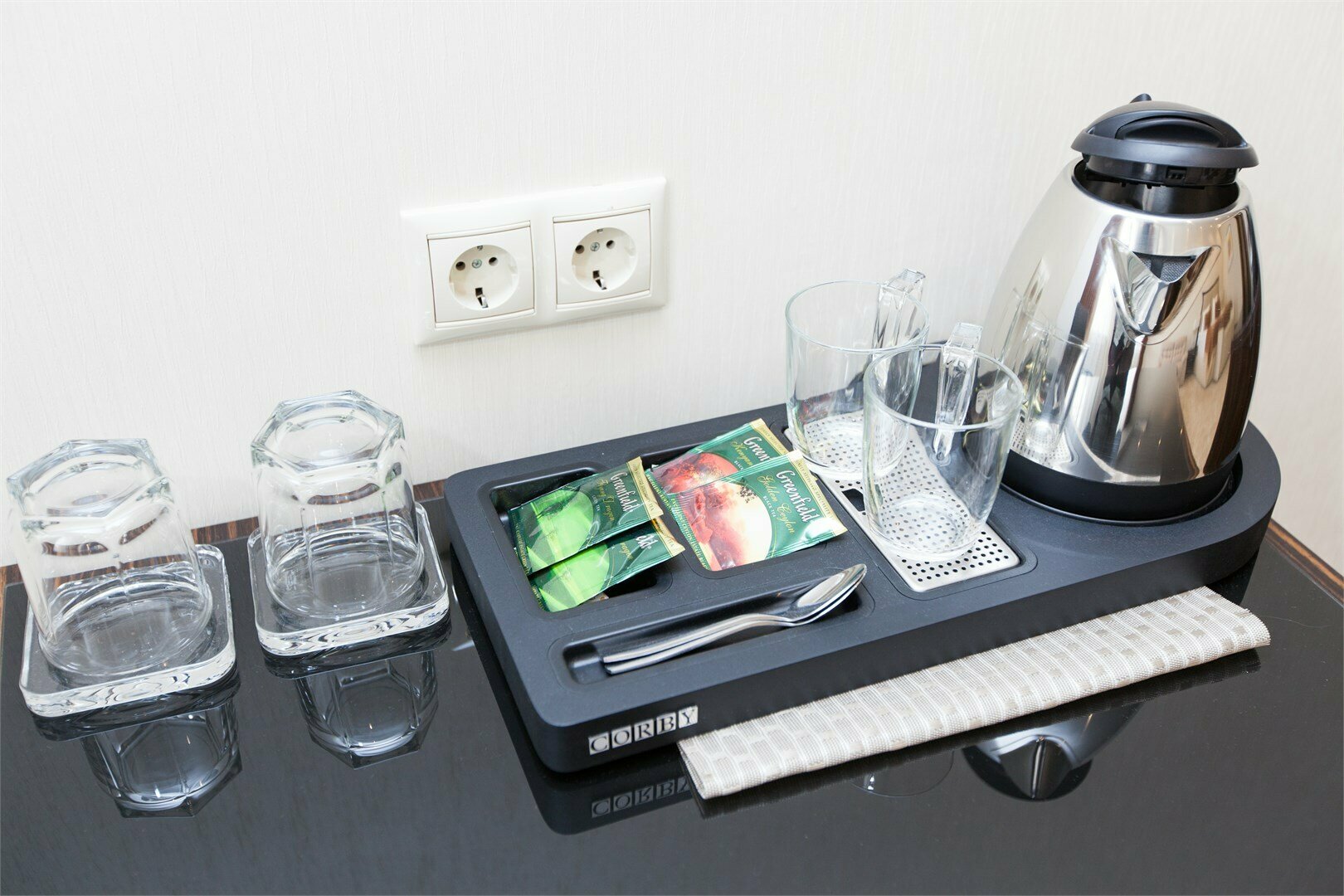 Студия Премиум трехместный корпус Премиум