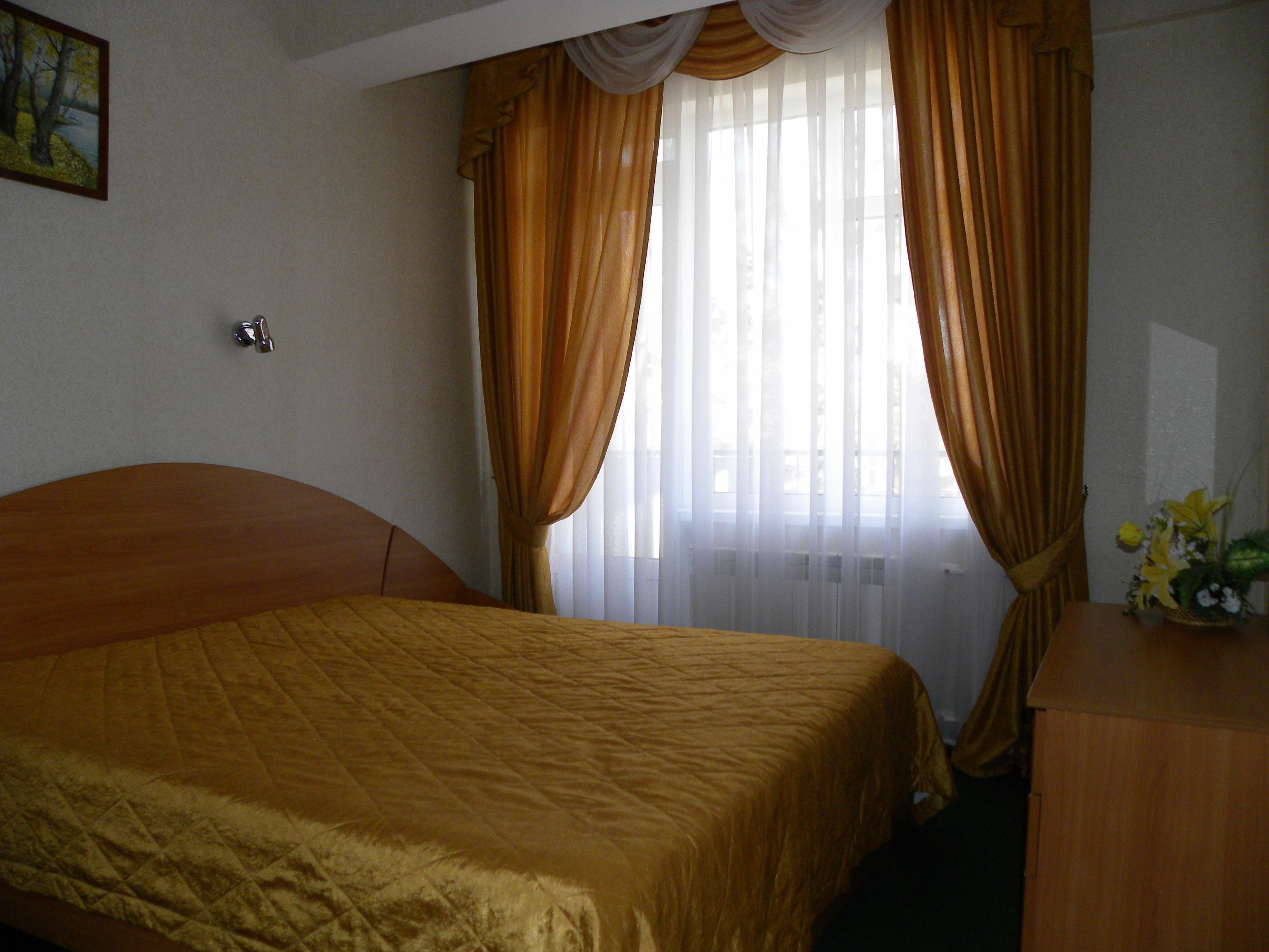 Люкс двухкомнатный с кухонной зоной