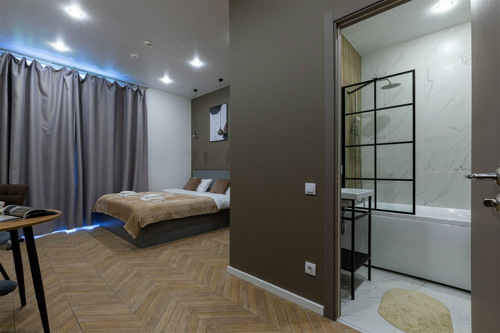 Апартаменты Делюкс с балконом и ванной