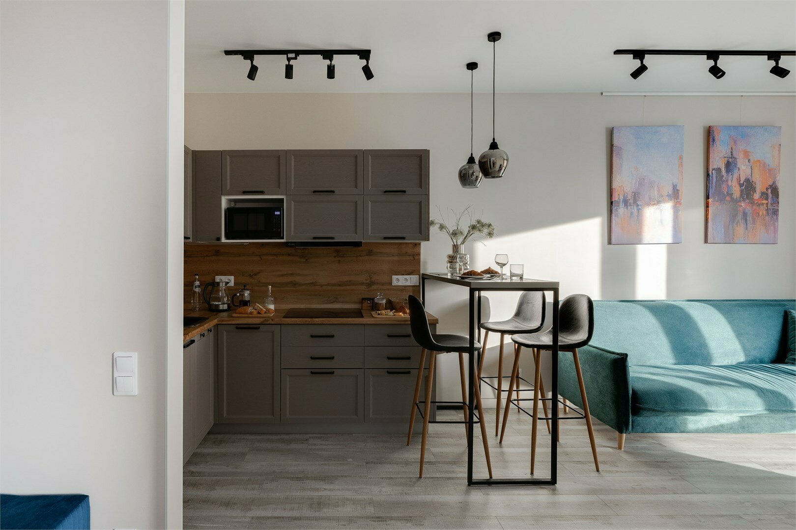 Ivory 4х местные премиум апартаменты в "Савеловский-Сити" (10 этаж)