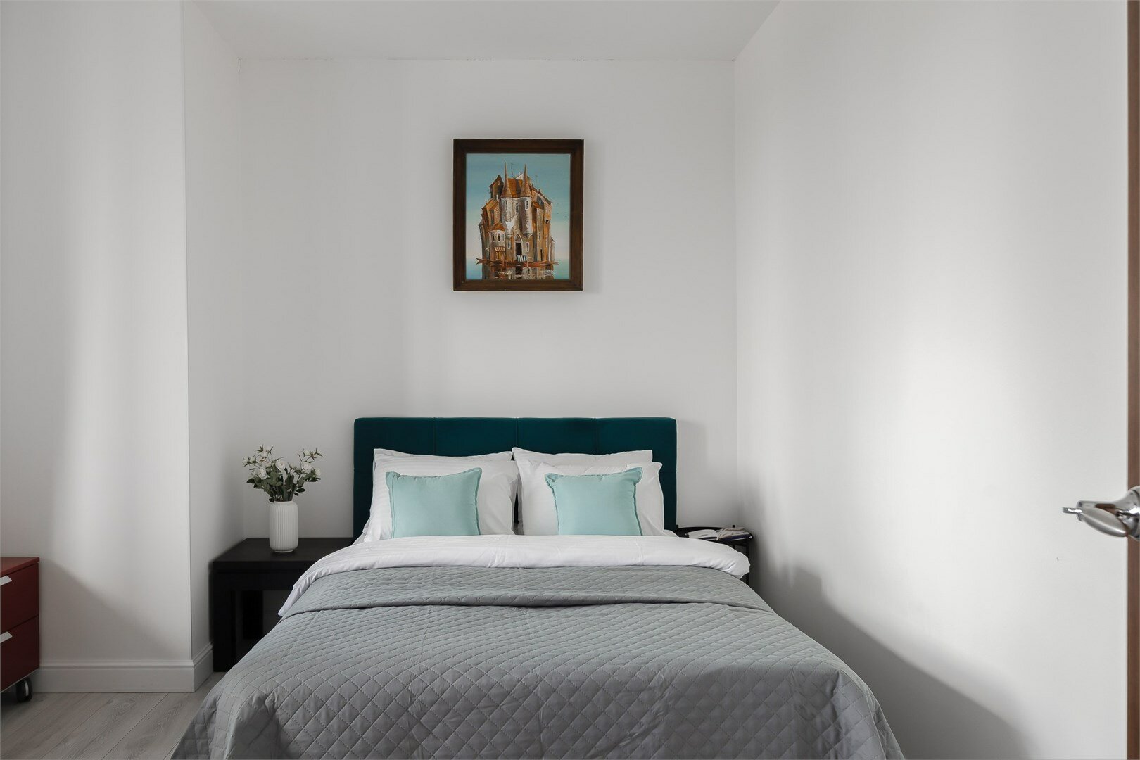 Art Lounge - 3х комнатные апартаменты в "Савеловский Сити" (75 кв.м., до 6 гостей)