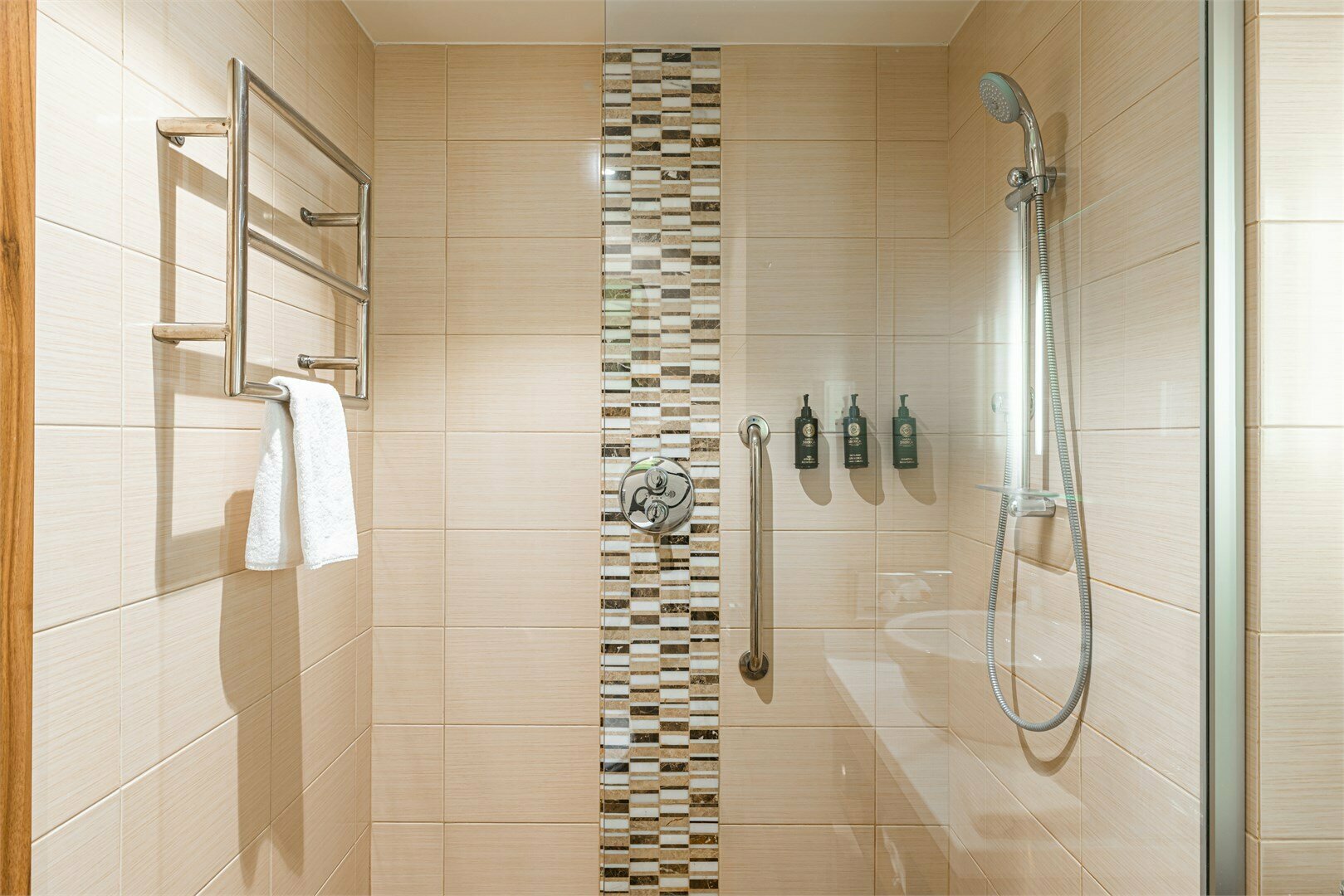 Супериор с панорамными окнами