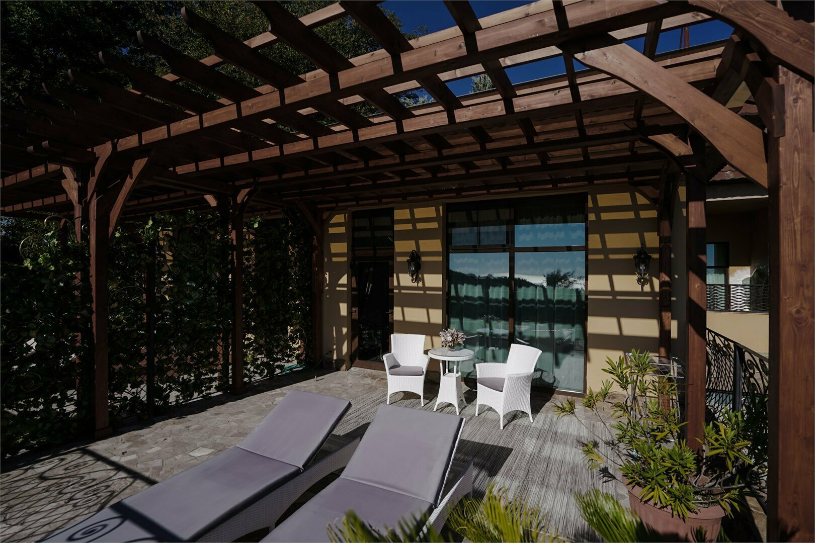 Люкс с видом на море