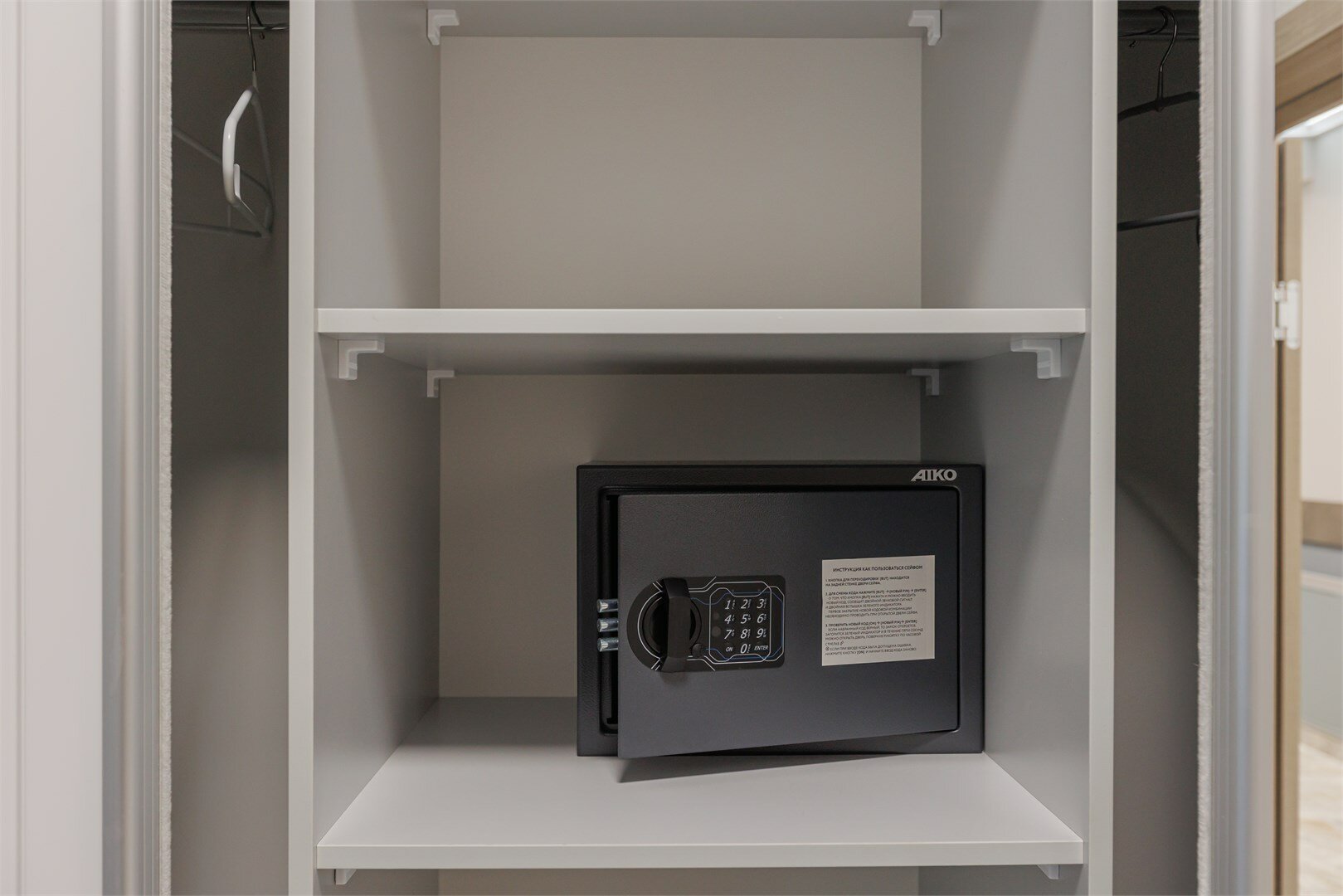 Четырехместный номер с душем