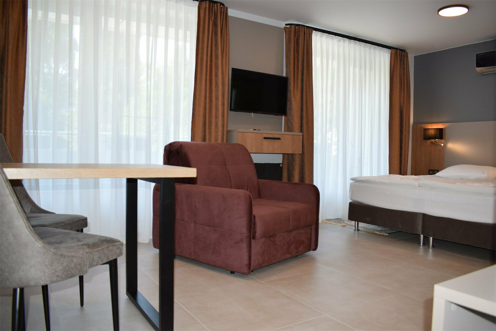 Номер студия с балконом