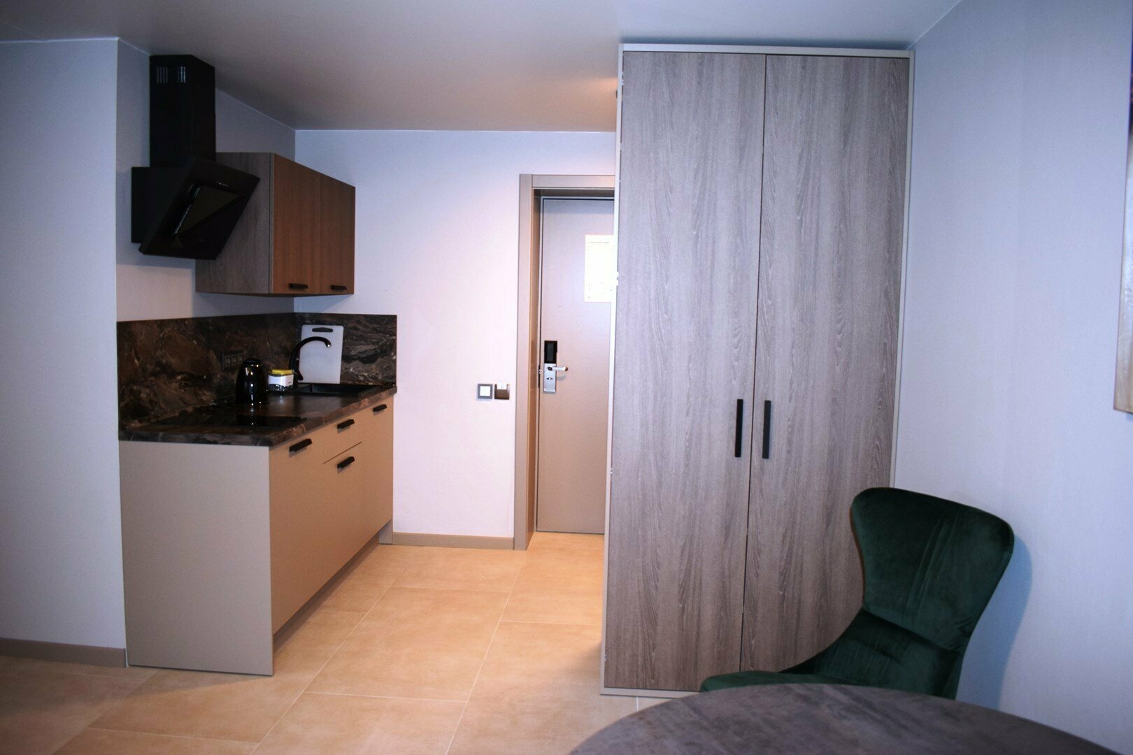 Номер студия комфорт с балконом