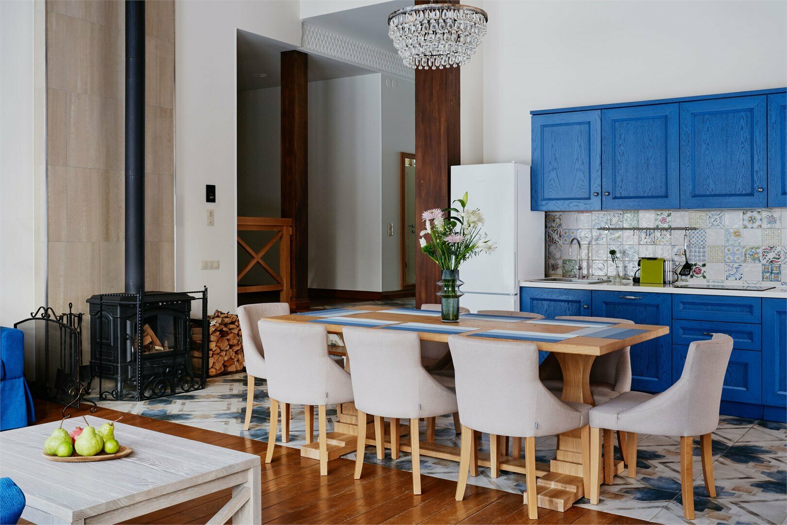 Коттедж №5 с камином, библиотекой, сауной и 3 спальнями