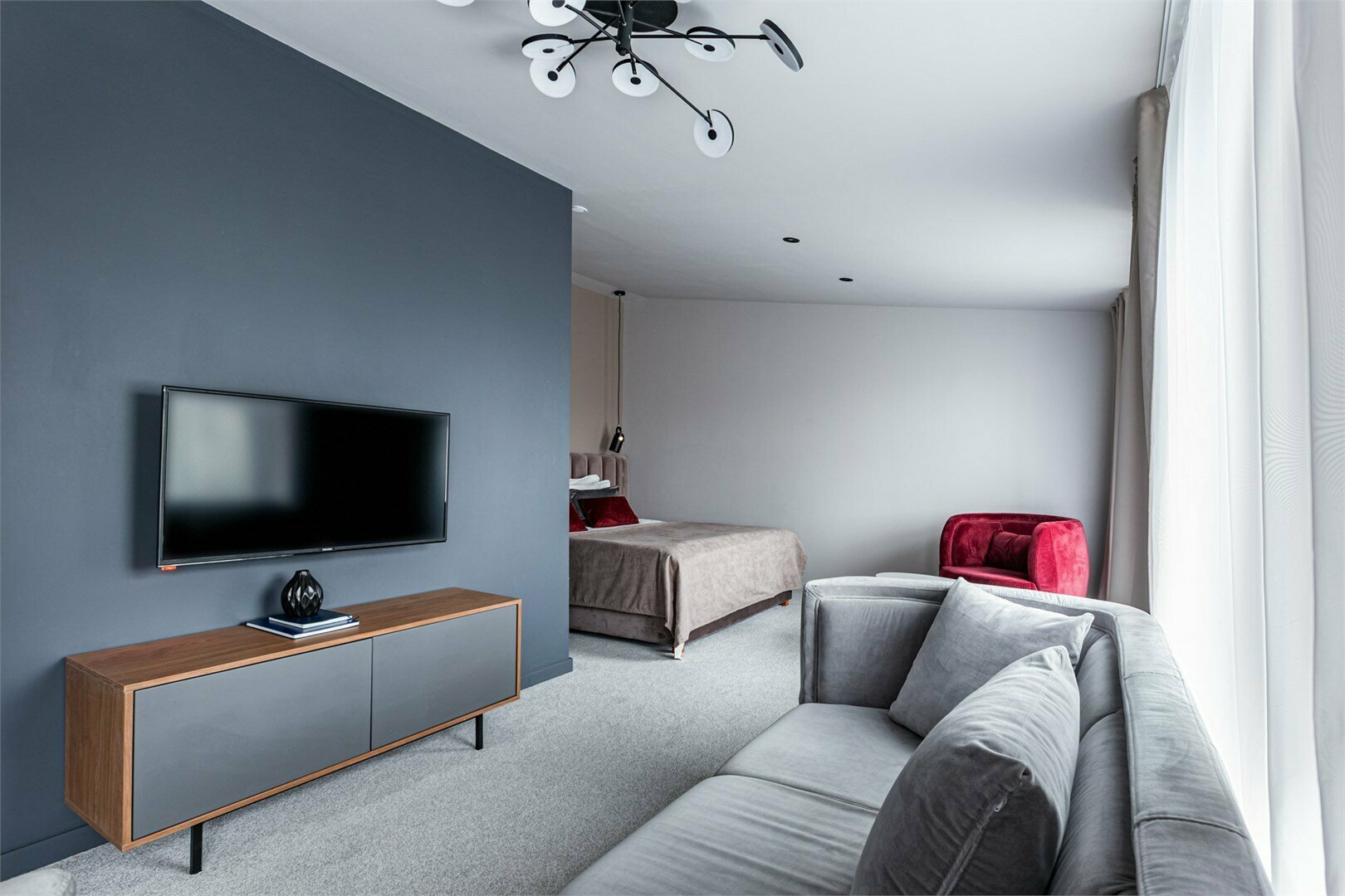 Номер Делюкс