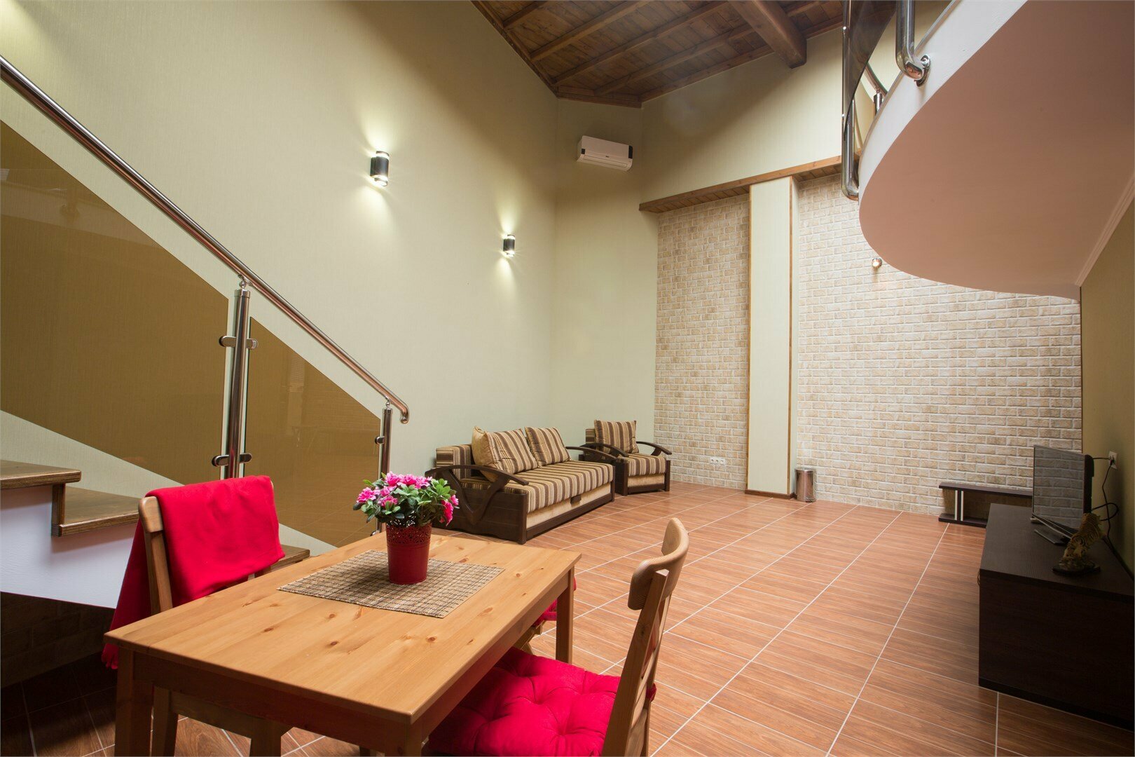 Двухуровневый люкс