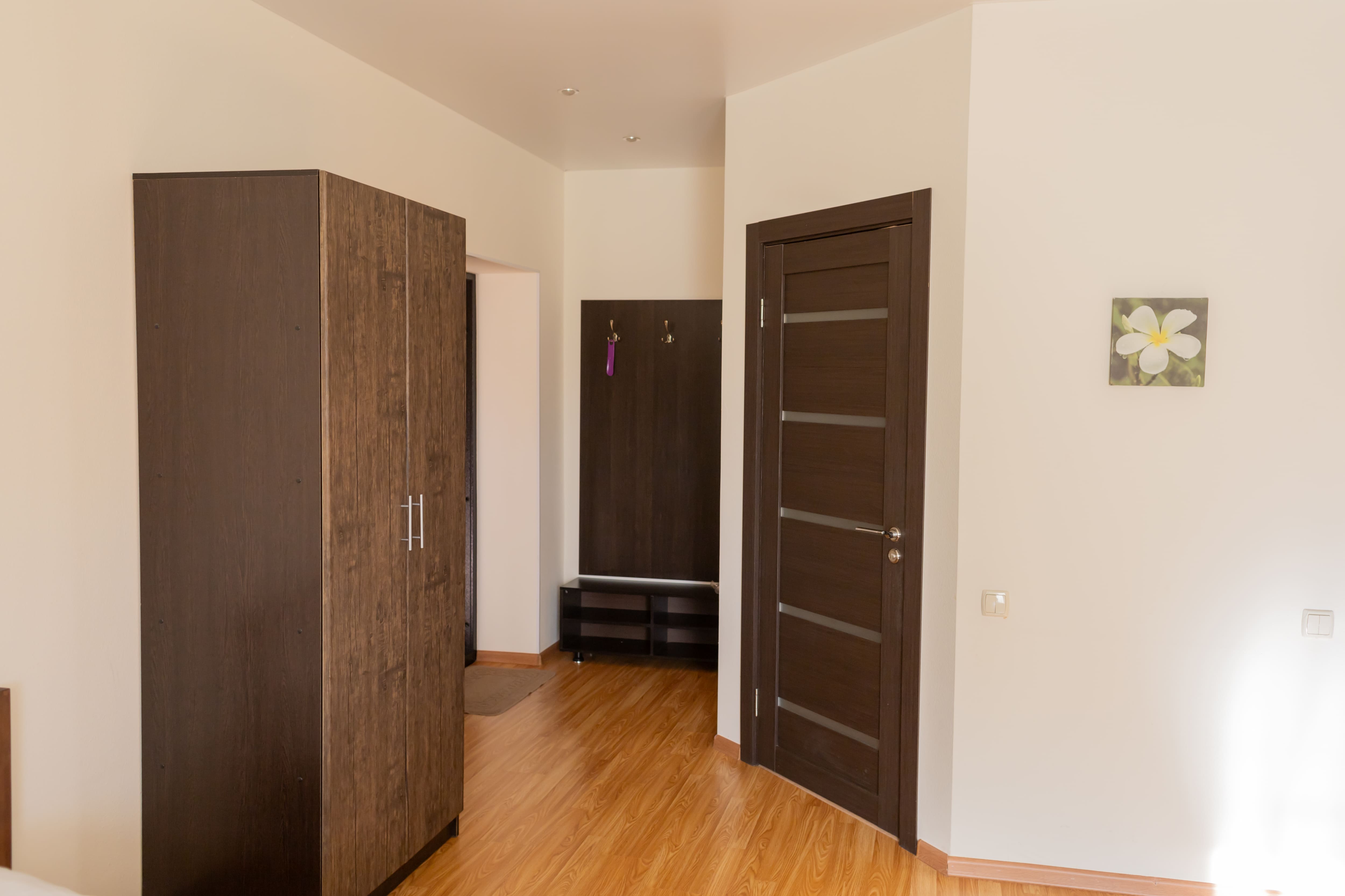 Стандарт с кухней, вид на бассейн (1 этаж), до 4-х гостей