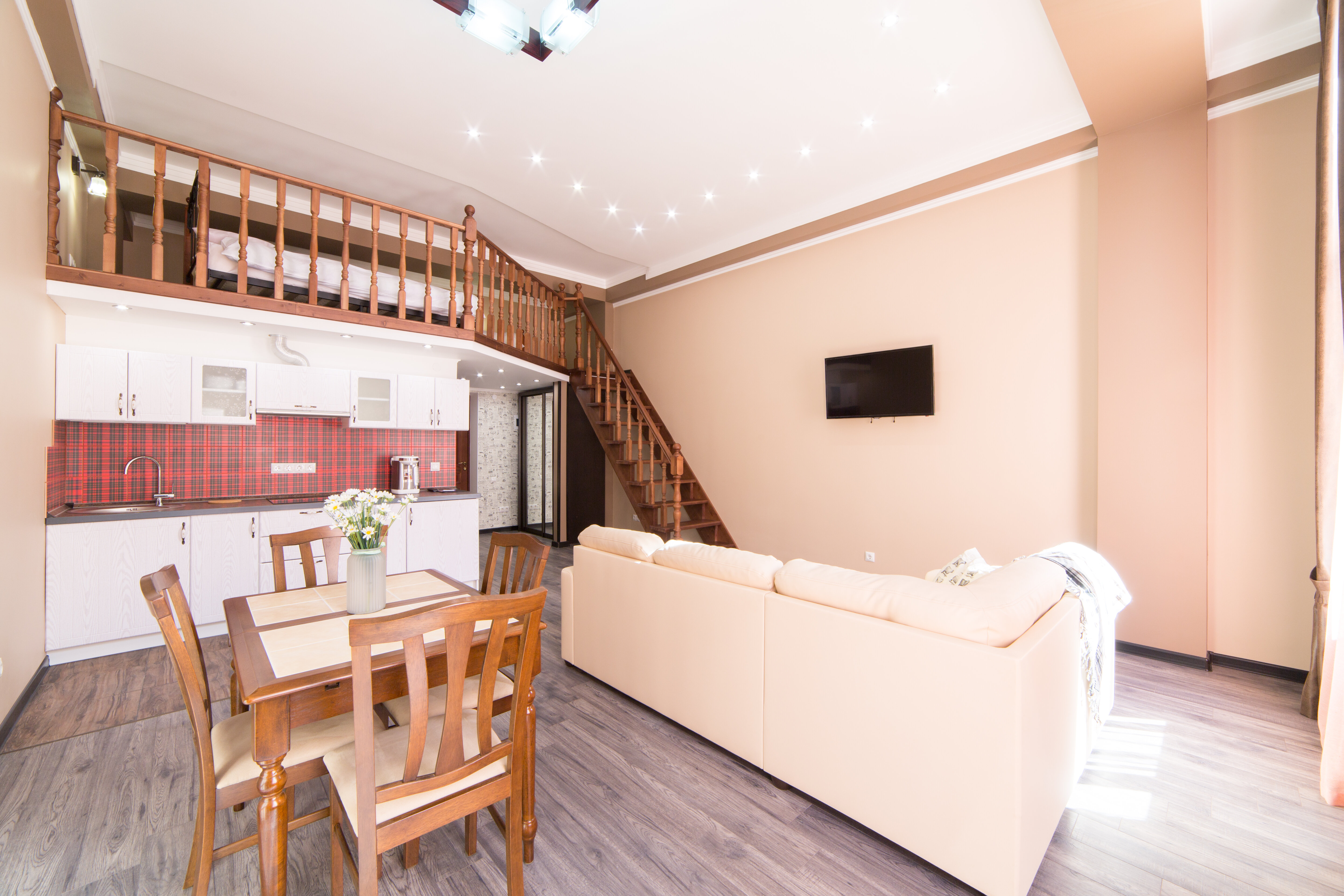 Апартаменты с 2-я односпальными кроватями и ванной комнатой 