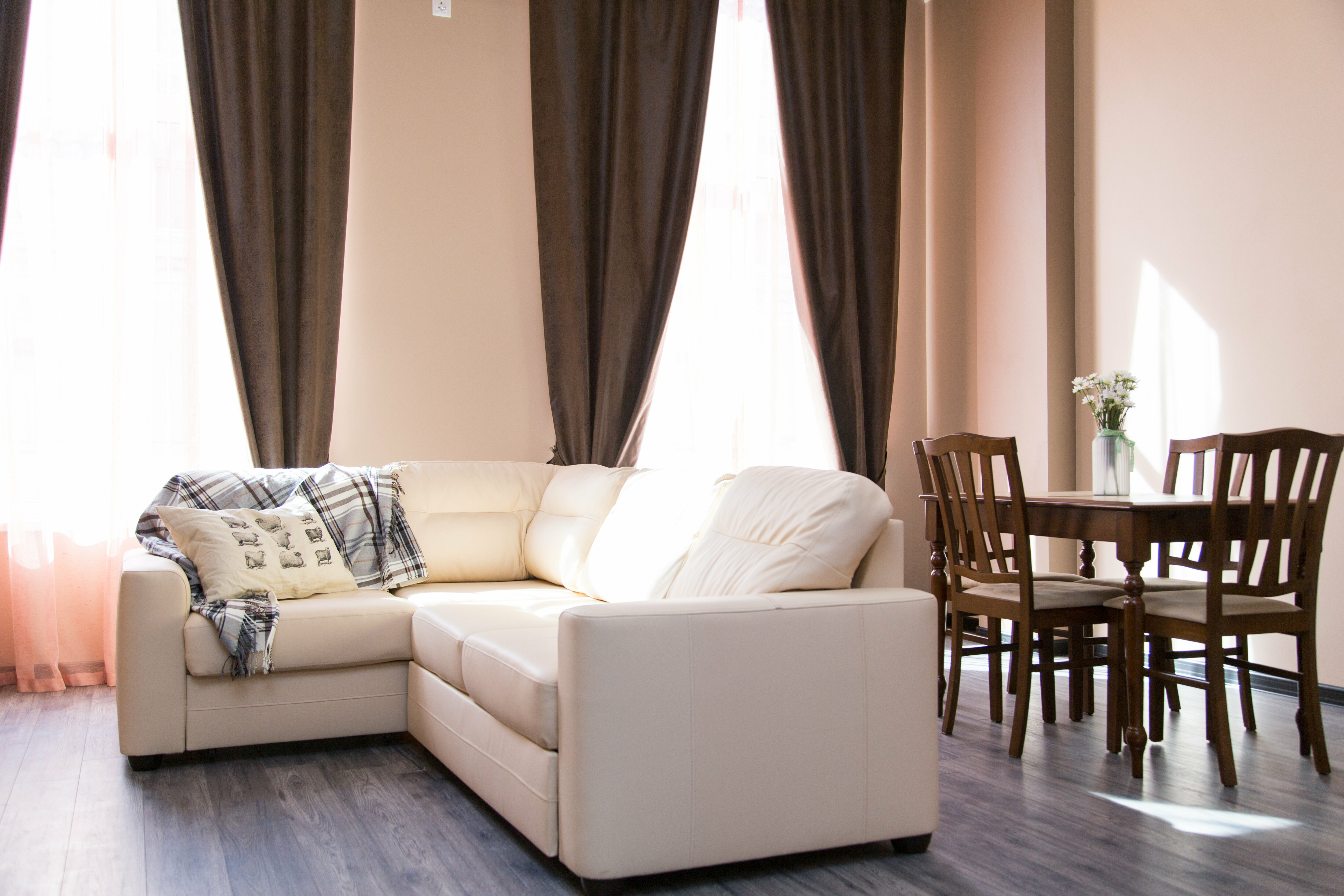 Апартаменты с 2-я односпальными кроватями и ванной комнатой 